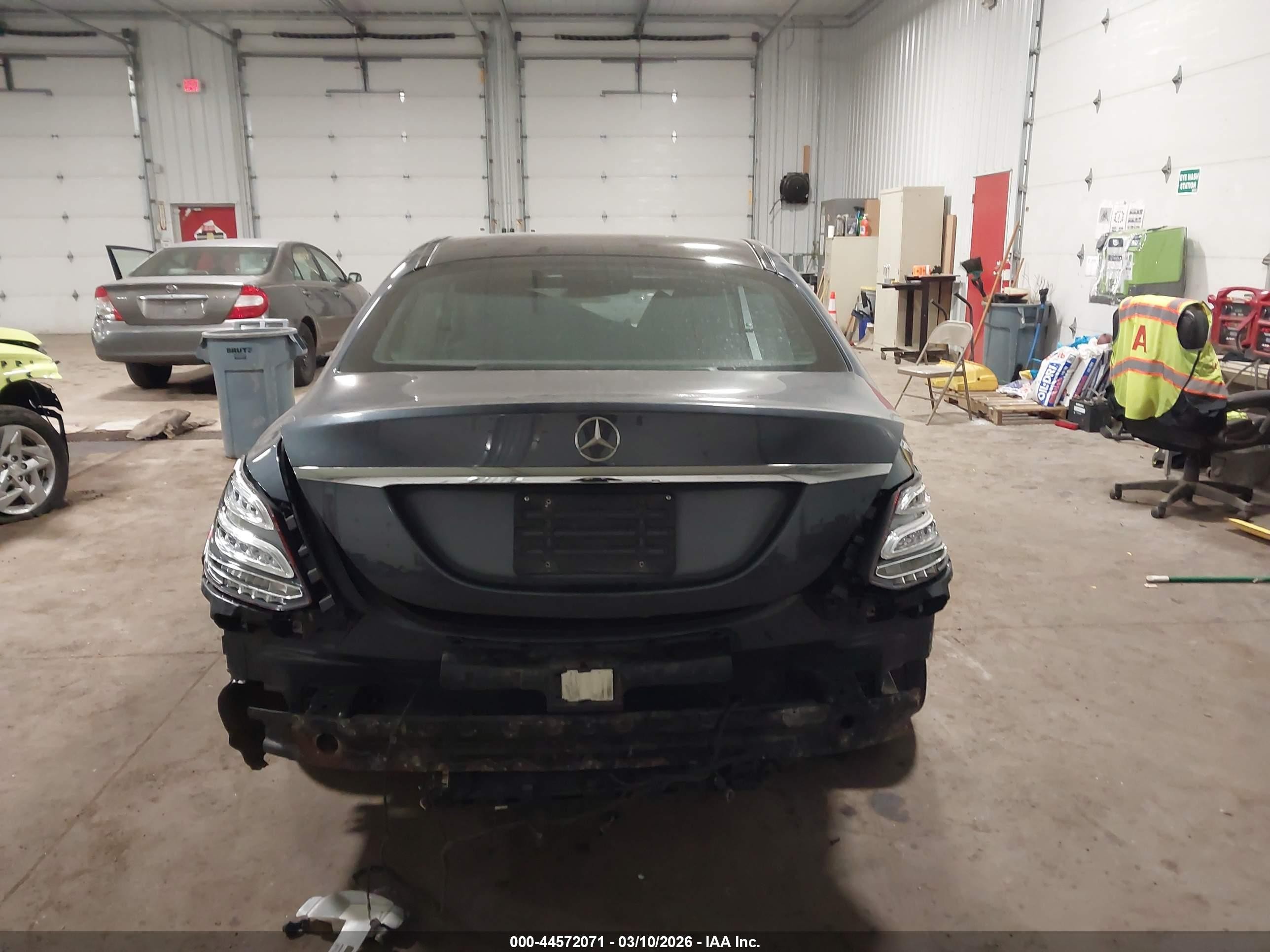 2015 Mercedes-benz C 400 4matic Gray vin: 55SWF6GB5FU019123