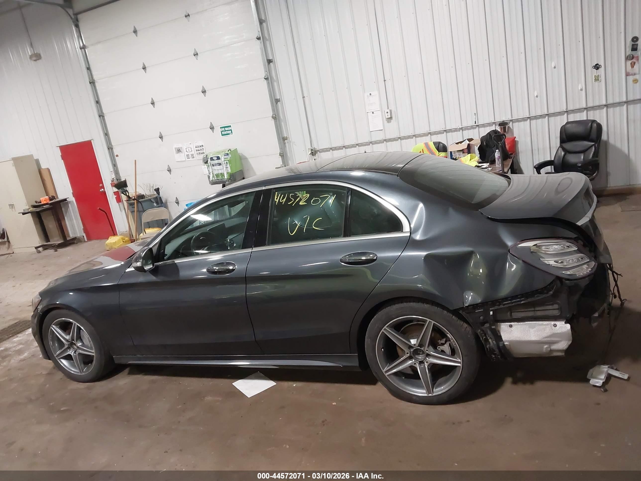 2015 Mercedes-benz C 400 4matic Gray vin: 55SWF6GB5FU019123