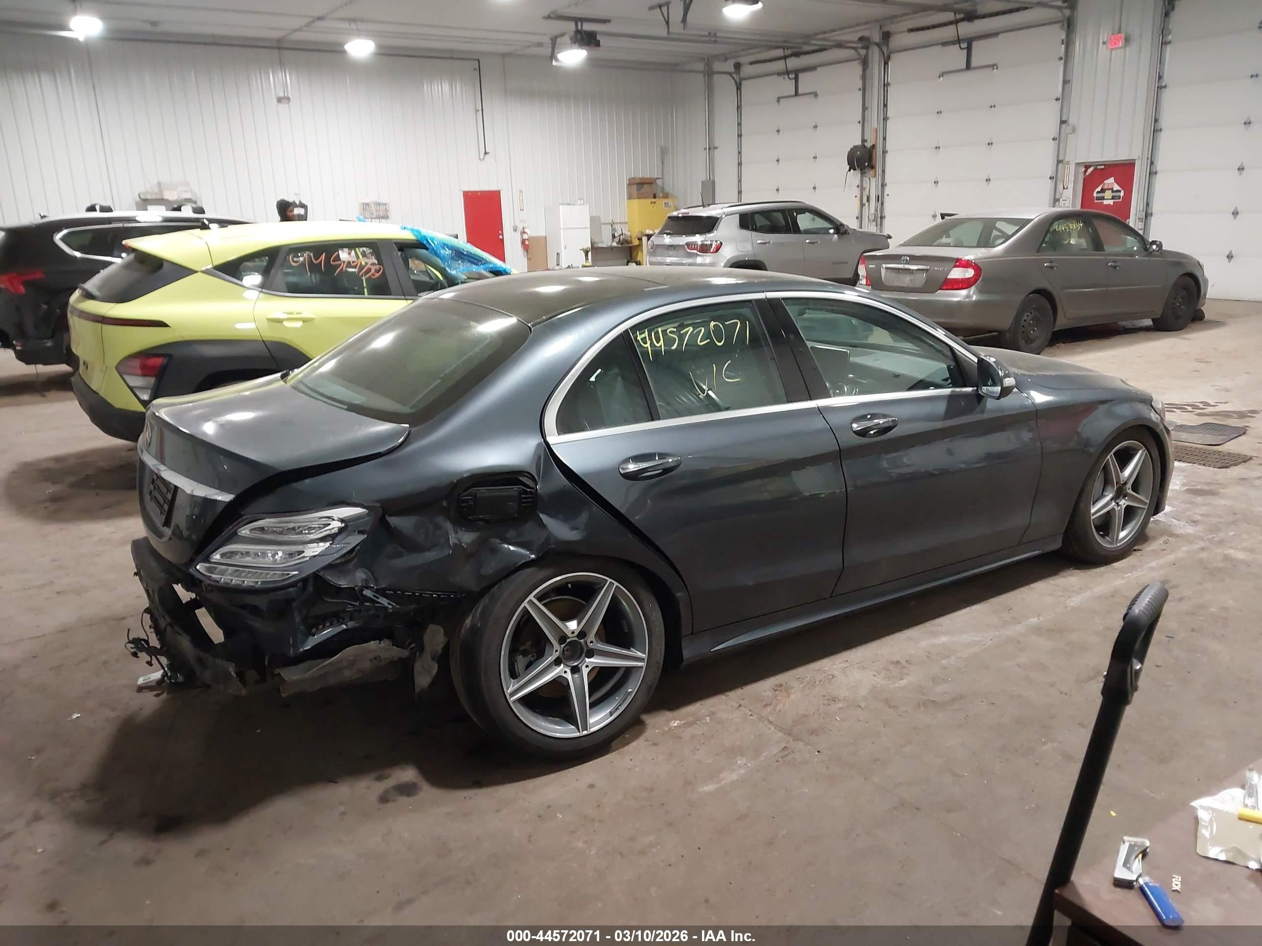 2015 Mercedes-benz C 400 4matic Gray vin: 55SWF6GB5FU019123