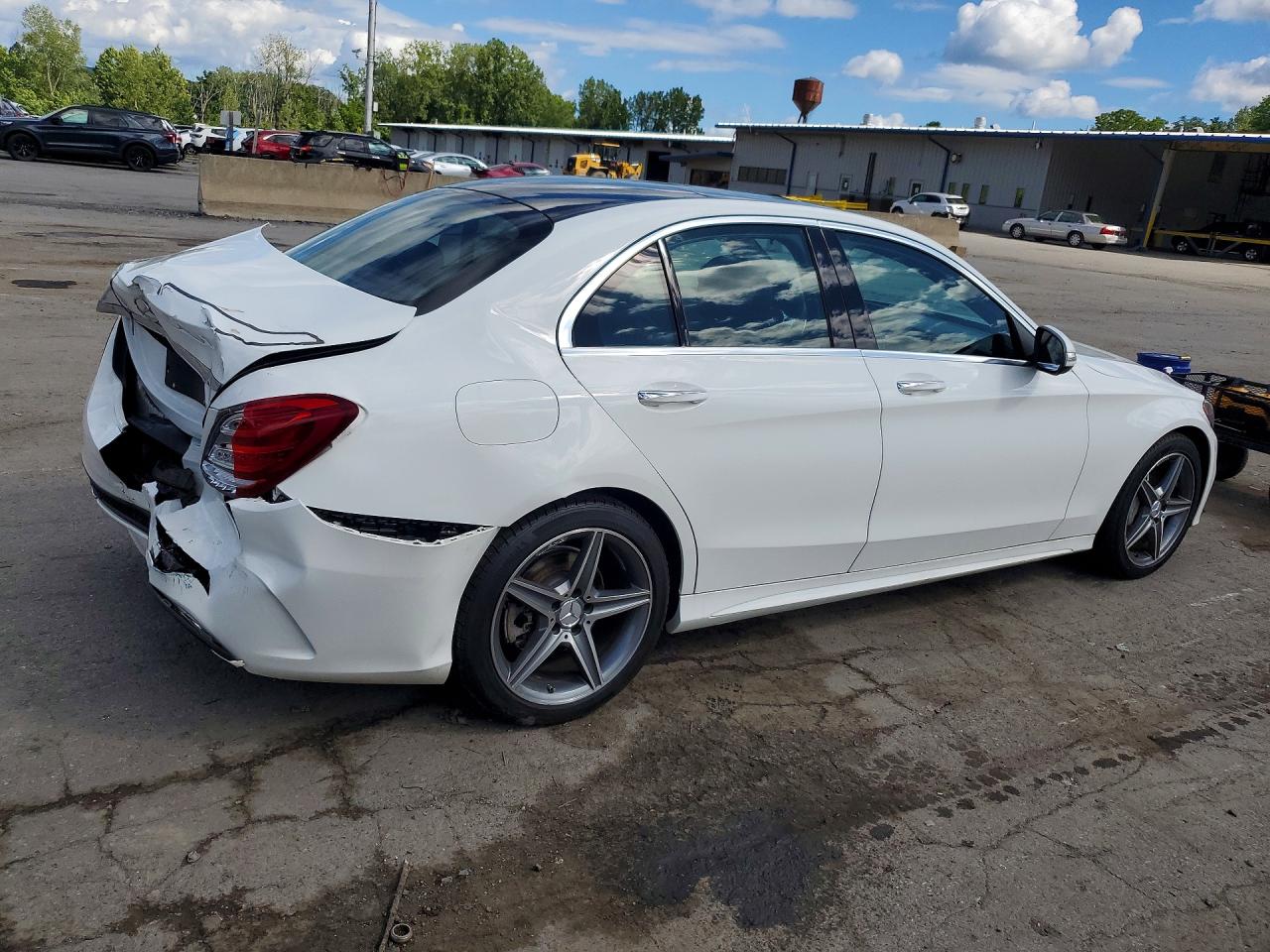 2015 Mercedes-benz C 400 4matic White vin: 55SWF6GB5FU034107