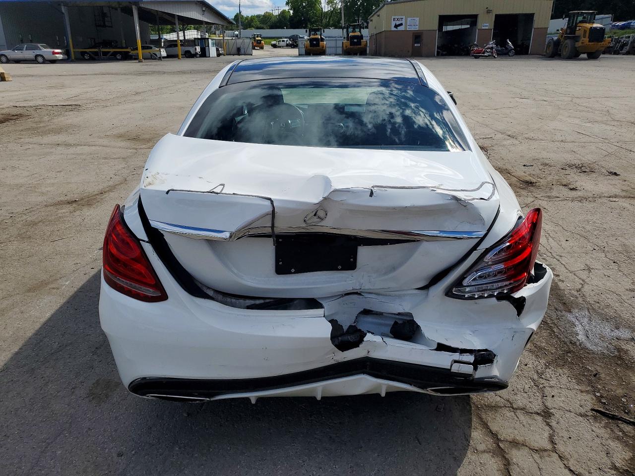2015 Mercedes-benz C 400 4matic White vin: 55SWF6GB5FU034107