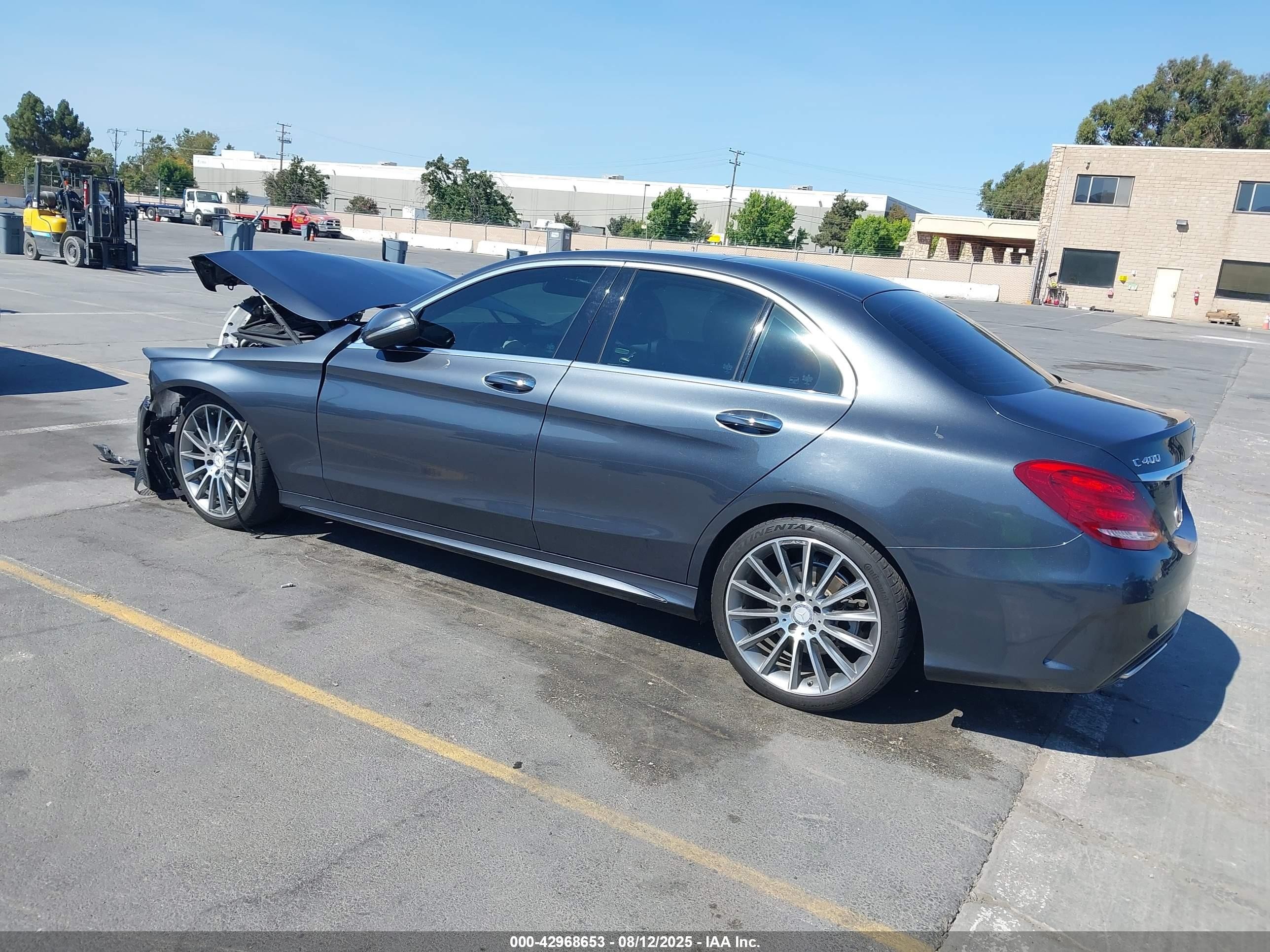 2015 Mercedes-benz C 400 4matic Light Blue vin: 55SWF6GB6FU028963