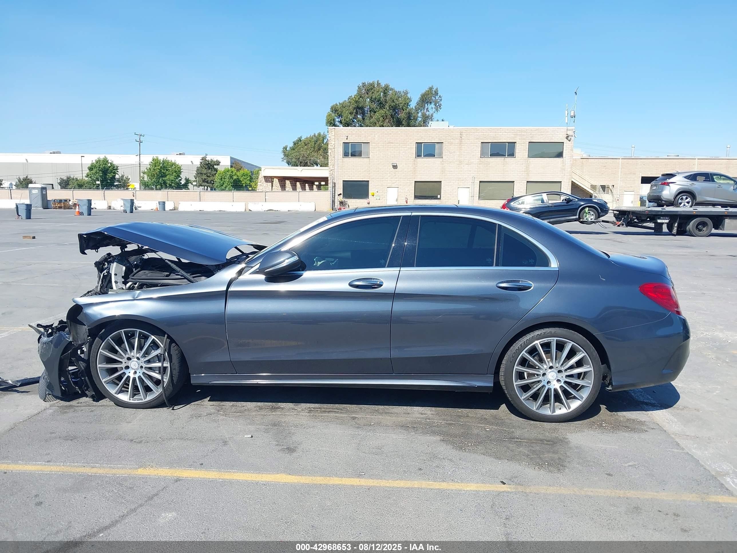 2015 Mercedes-benz C 400 4matic Light Blue vin: 55SWF6GB6FU028963
