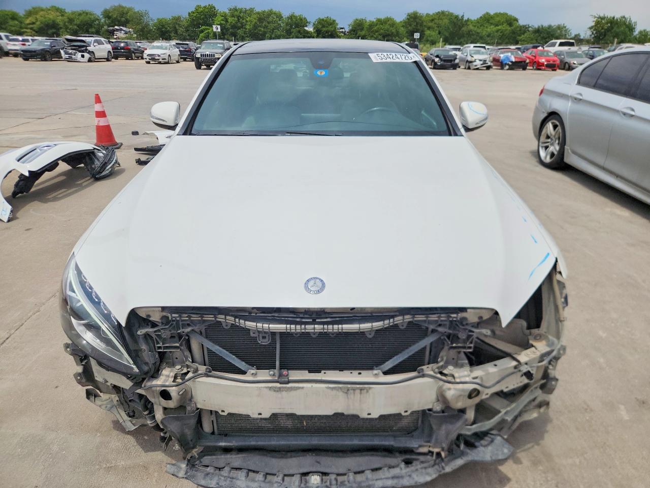 2015 Mercedes-benz C 400 4matic White vin: 55SWF6GB6FU033354