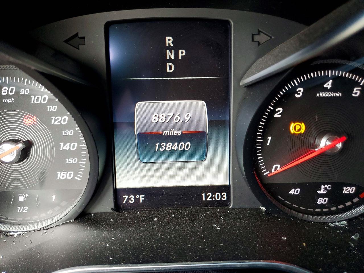 2015 Mercedes-benz C 400 4matic Белый vin: 55SWF6GB7FU032567