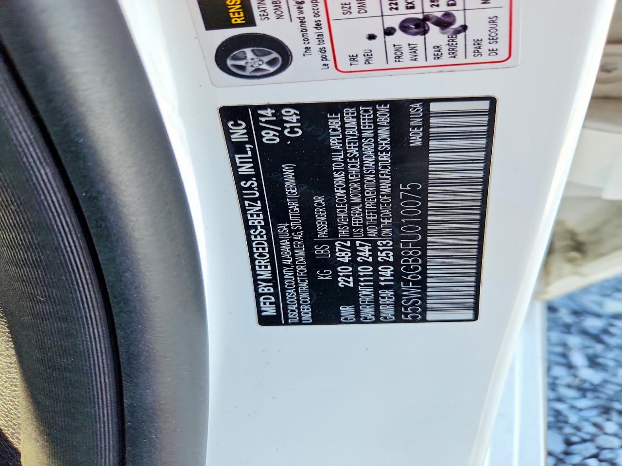2015 Mercedes-benz C 400 4matic White vin: 55SWF6GB8FU010075