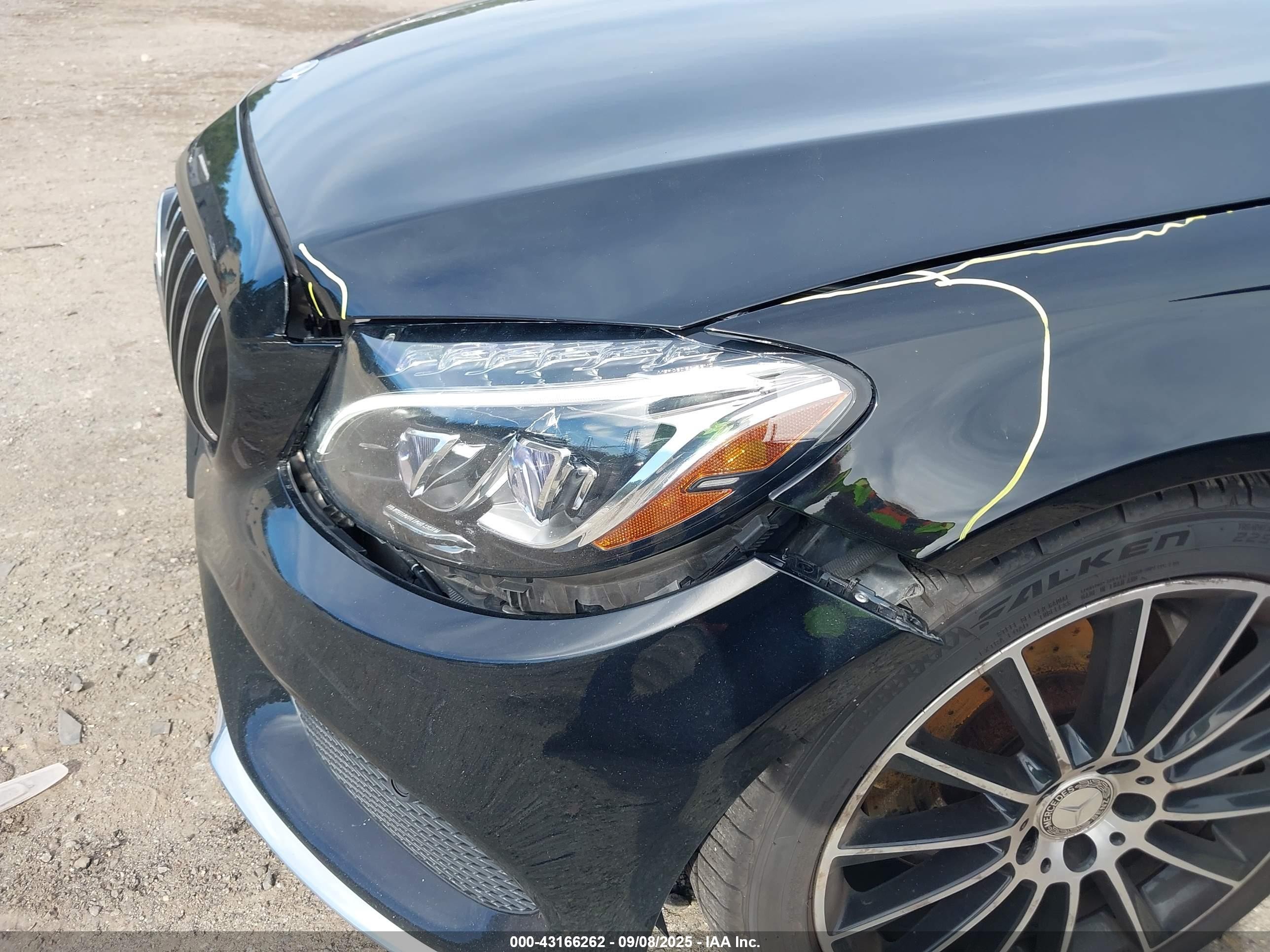 2015 Mercedes-benz C 400 4matic Black vin: 55SWF6GB8FU034537