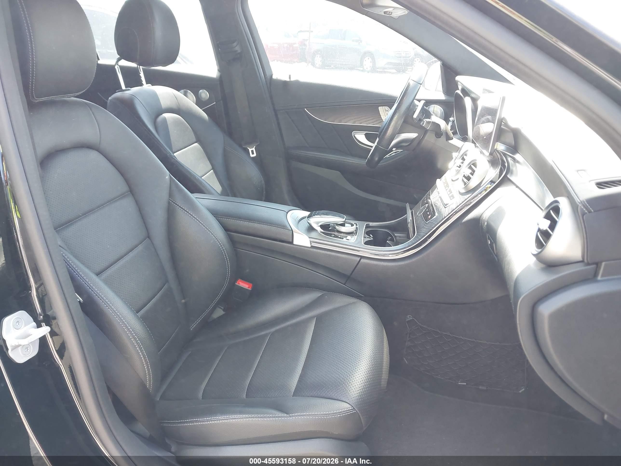 2015 Mercedes-benz C 400 4matic Black vin: 55SWF6GB8FU041021