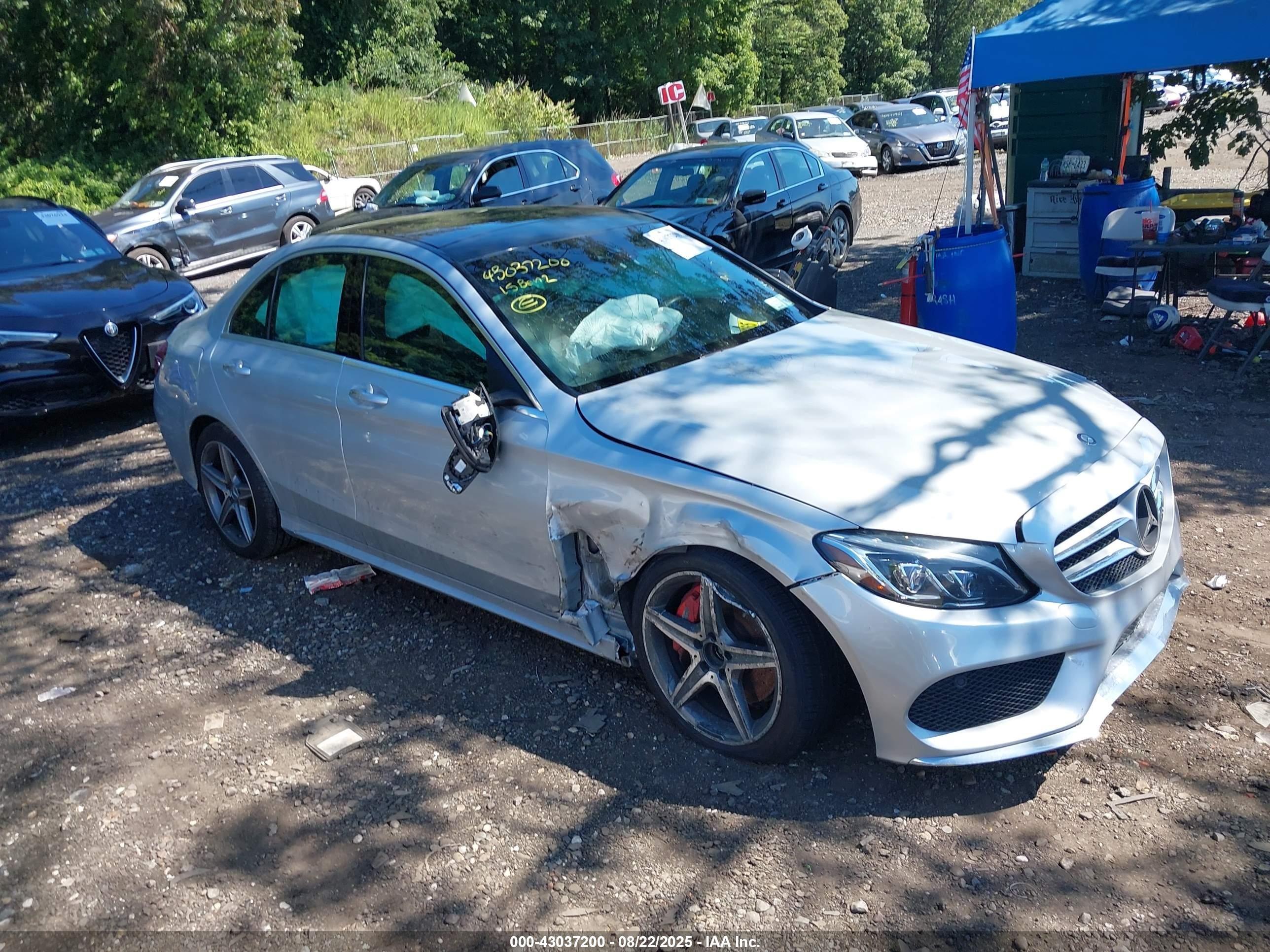 2015 Mercedes-benz C 400 4matic Silver vin: 55SWF6GB9FU016340