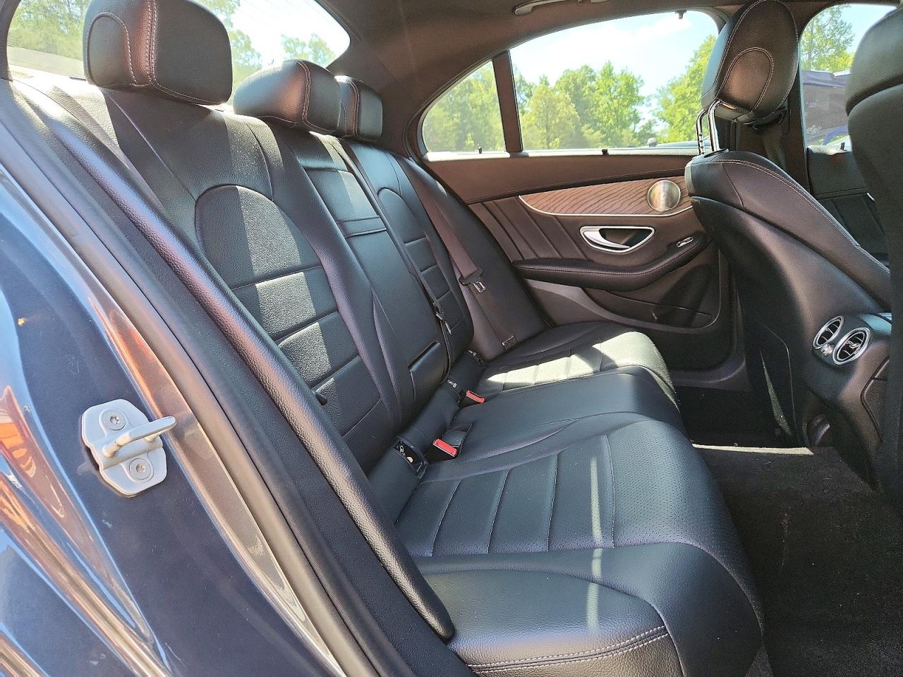 2015 Mercedes-benz C 400 4matic Gray vin: 55SWF6GB9FU027774