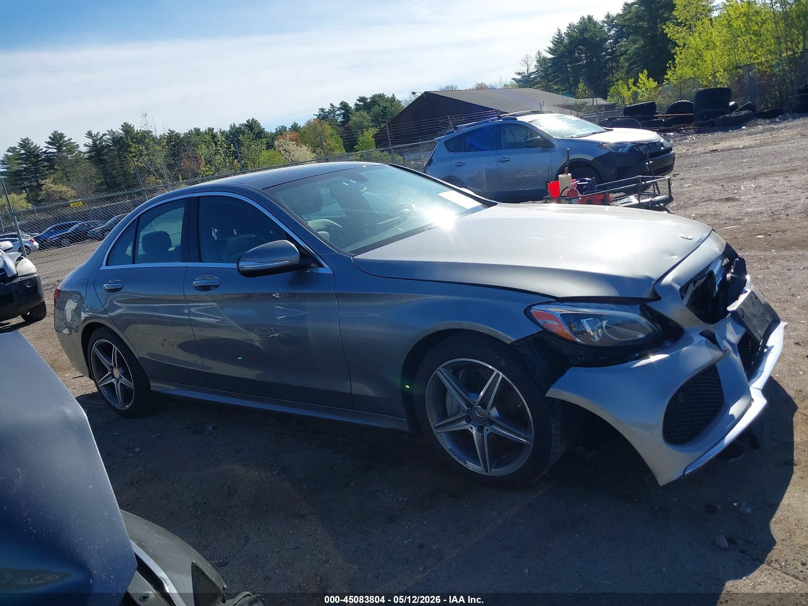 2015 Mercedes-benz C 400 4matic Silver vin: 55SWF6GBXFU010790