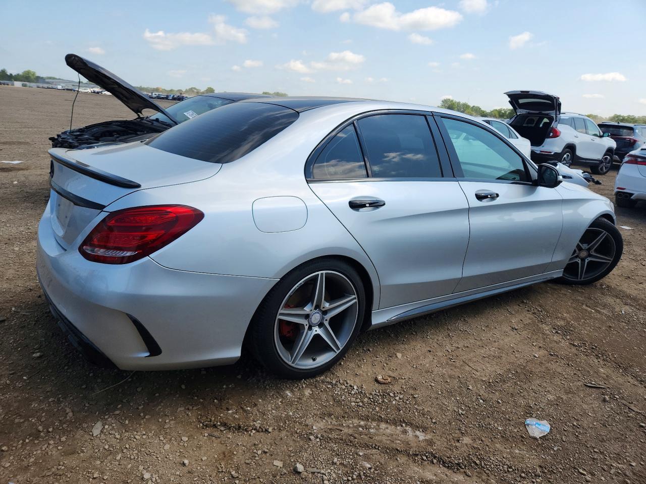 2015 Mercedes-benz C 400 4matic Silver vin: 55SWF6GBXFU027329