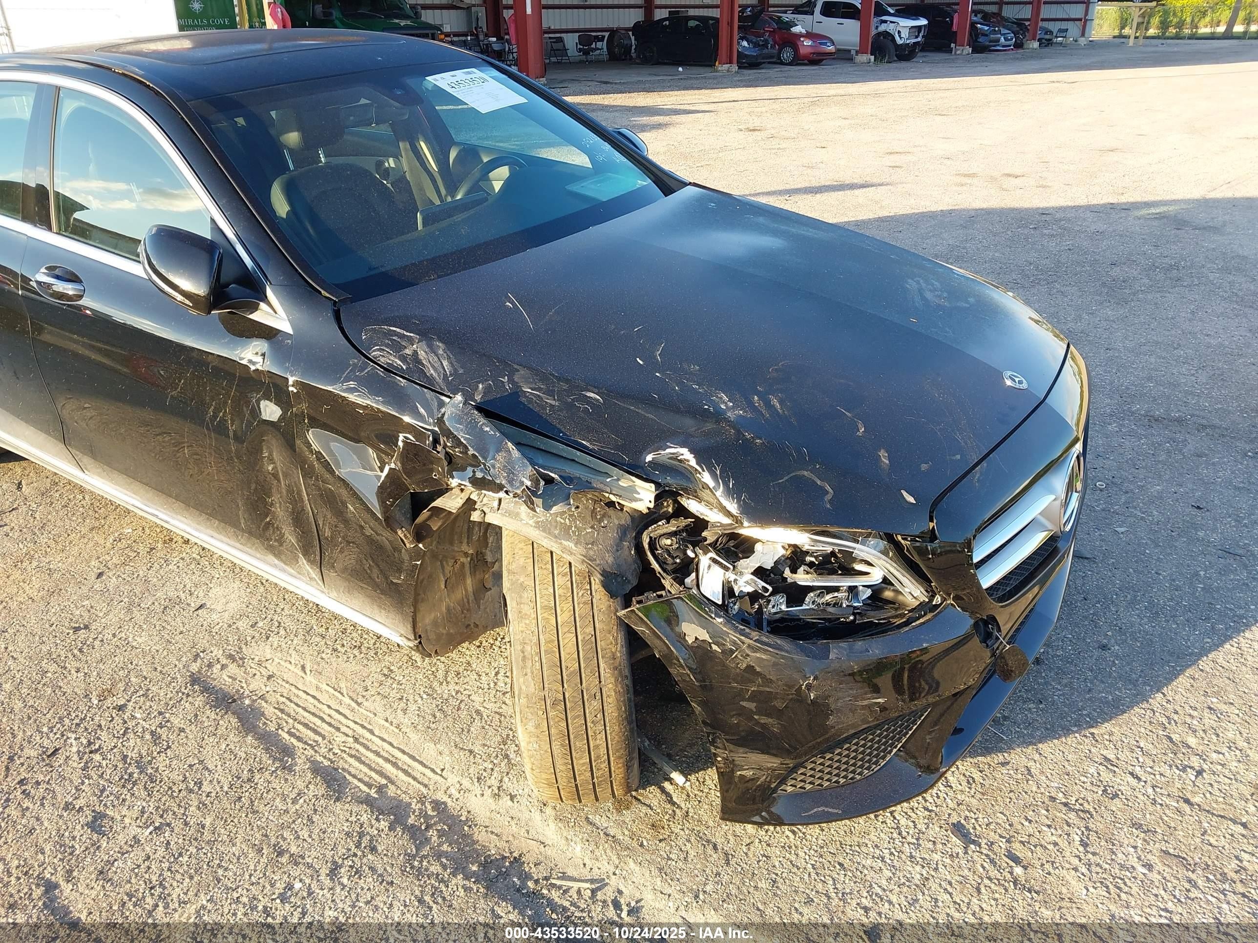 2020 Mercedes-benz C 300   Black vin: 55SWF8DB1LU323688