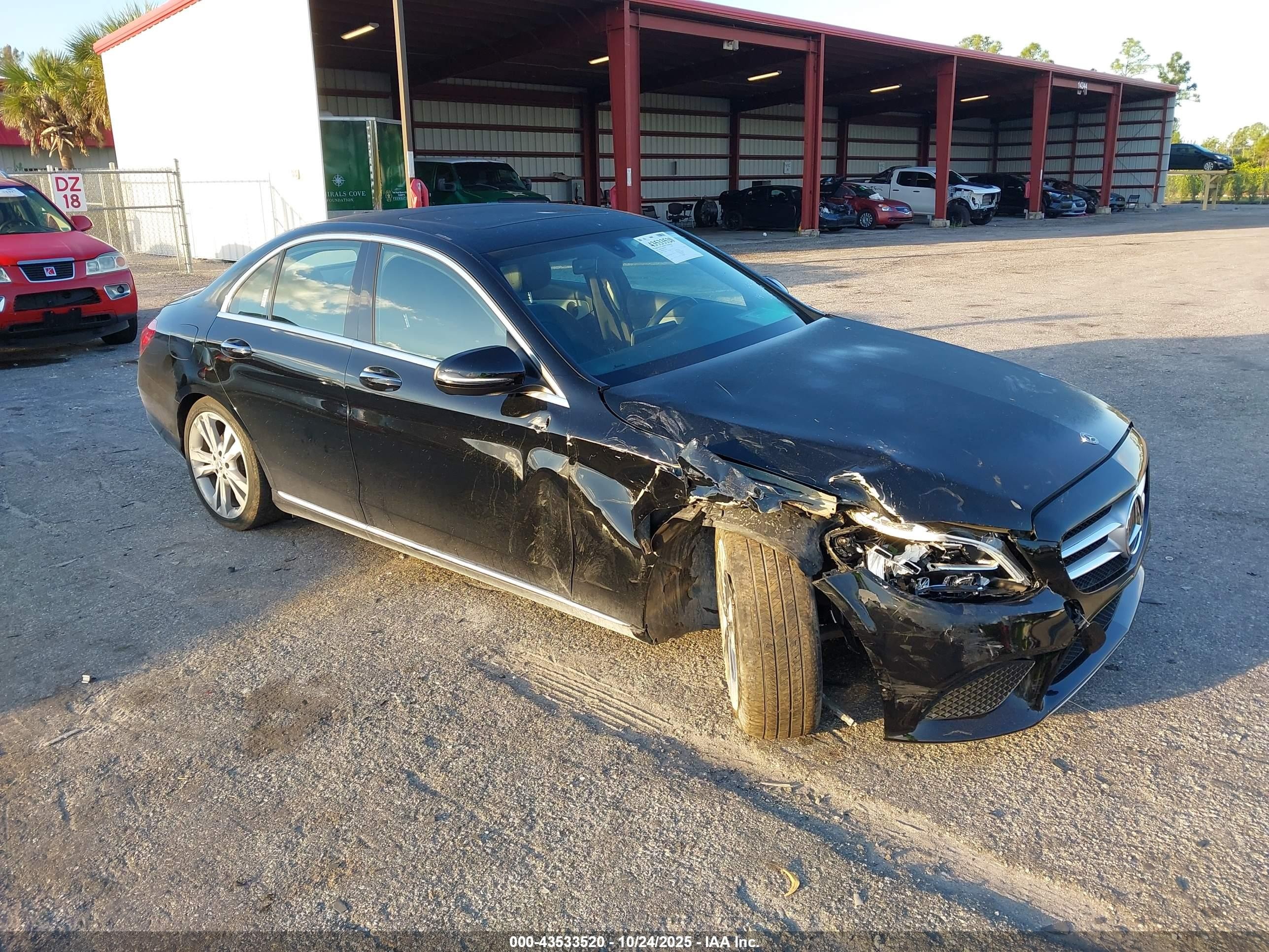 2020 Mercedes-benz C 300   Черный vin: 55SWF8DB1LU323688