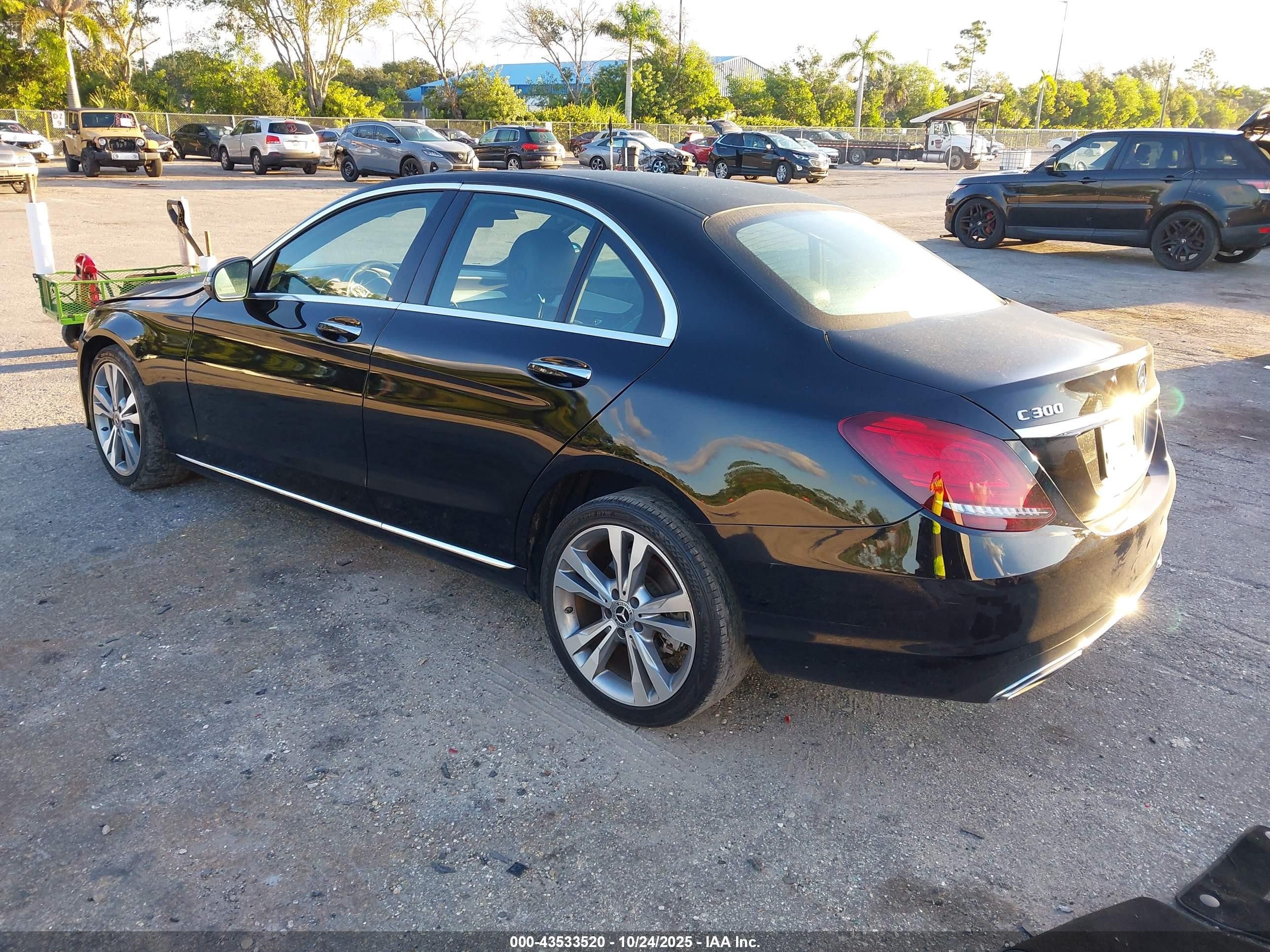 2020 Mercedes-benz C 300   Black vin: 55SWF8DB1LU323688
