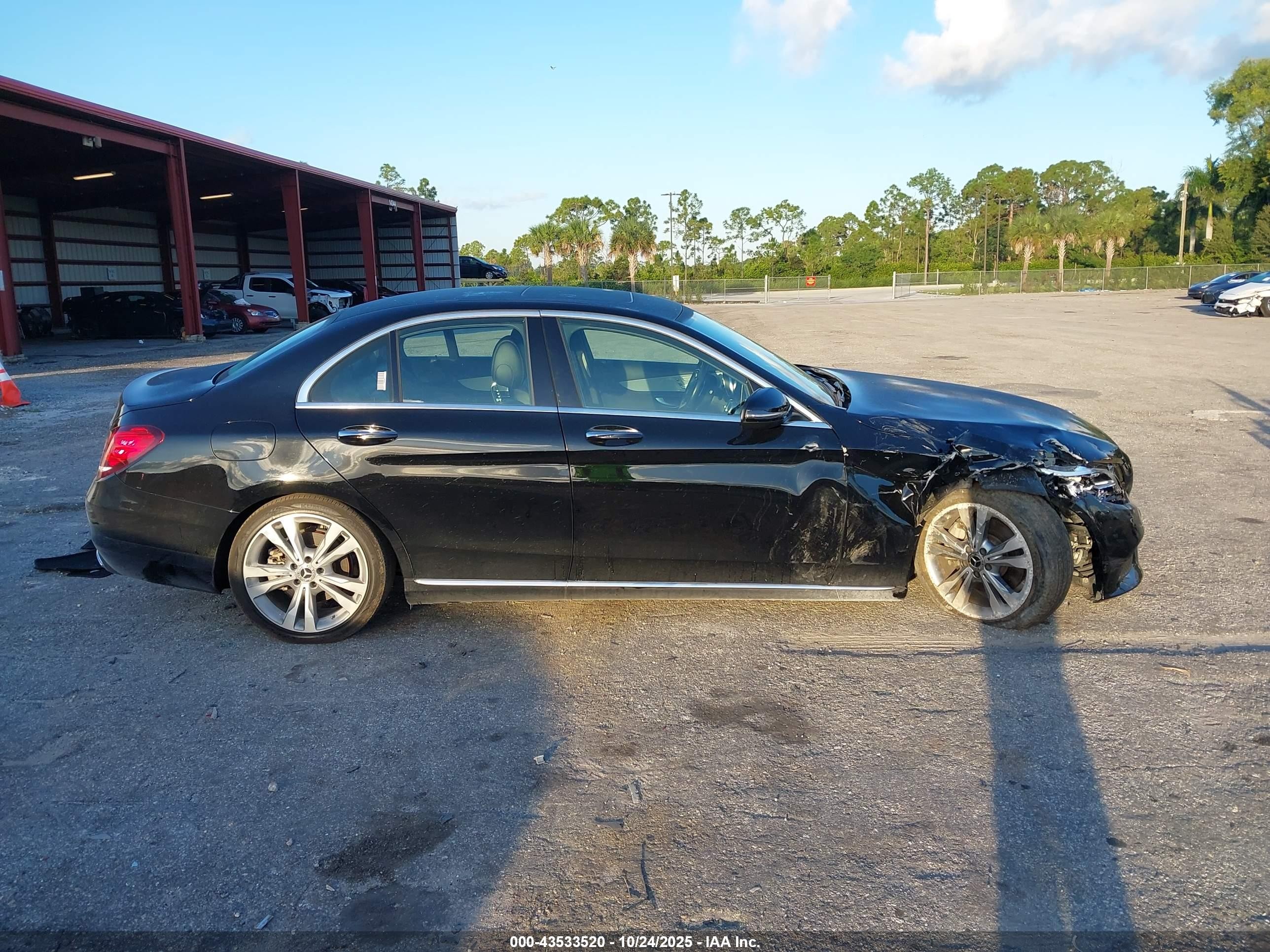 2020 Mercedes-benz C 300   Black vin: 55SWF8DB1LU323688
