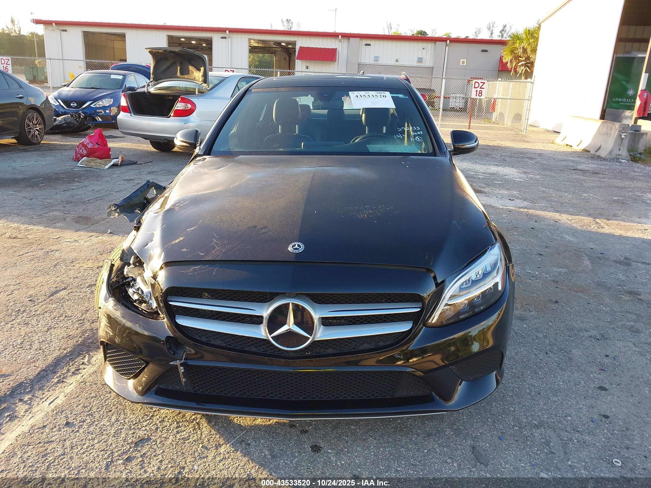 2020 Mercedes-benz C 300   Black vin: 55SWF8DB1LU323688