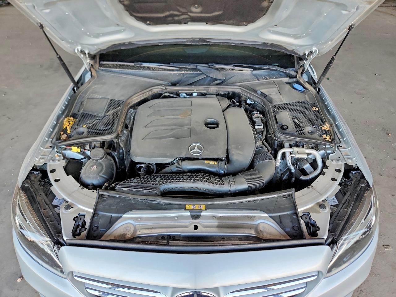 2019 Mercedes-benz C 300 Silver vin: 55SWF8DB4KU303062