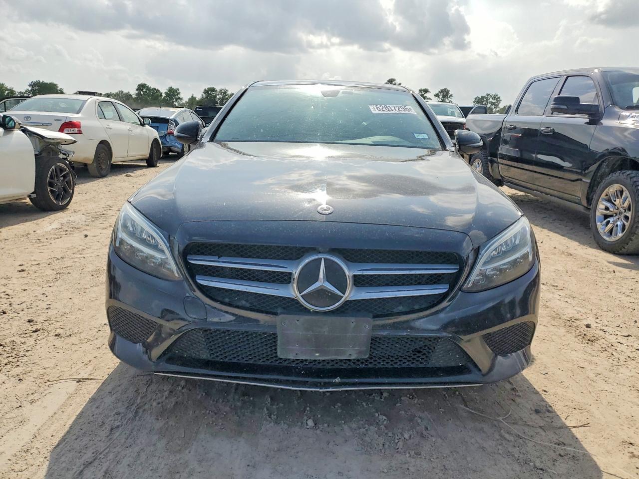 2019 Mercedes-benz C 300 Black vin: 55SWF8DB7KU294504