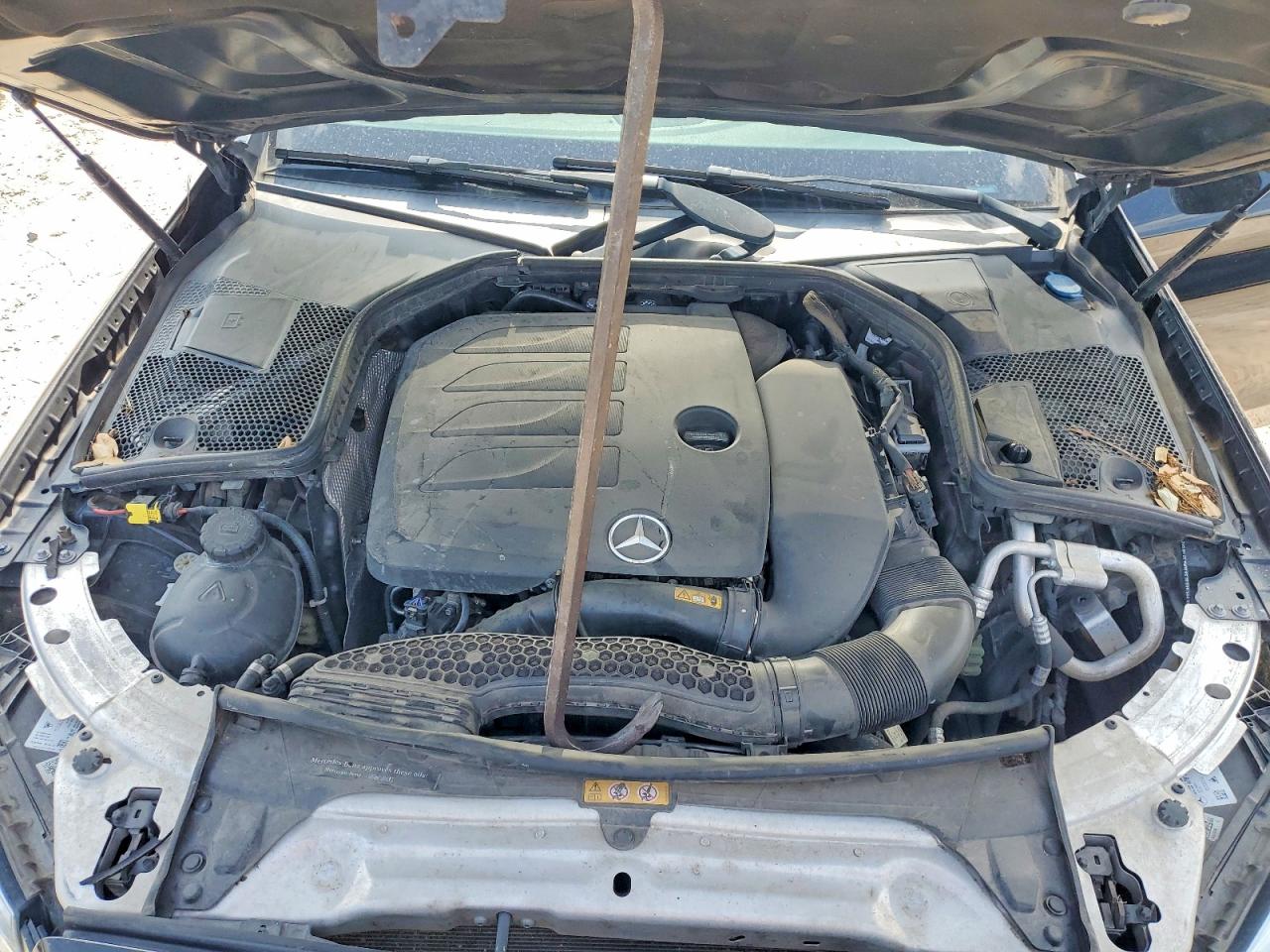 2019 Mercedes-benz C 300 Black vin: 55SWF8DB7KU294504