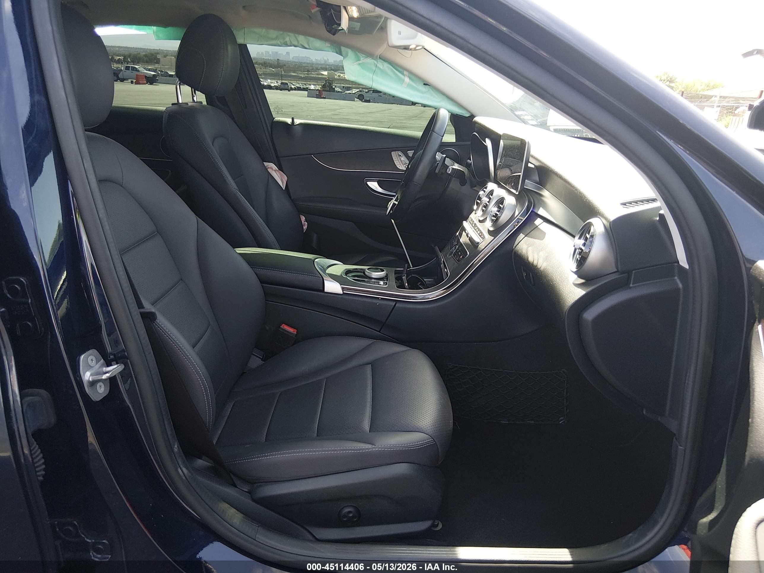 2019 Mercedes-benz C 300 Синий vin: 55SWF8DB7KU306344