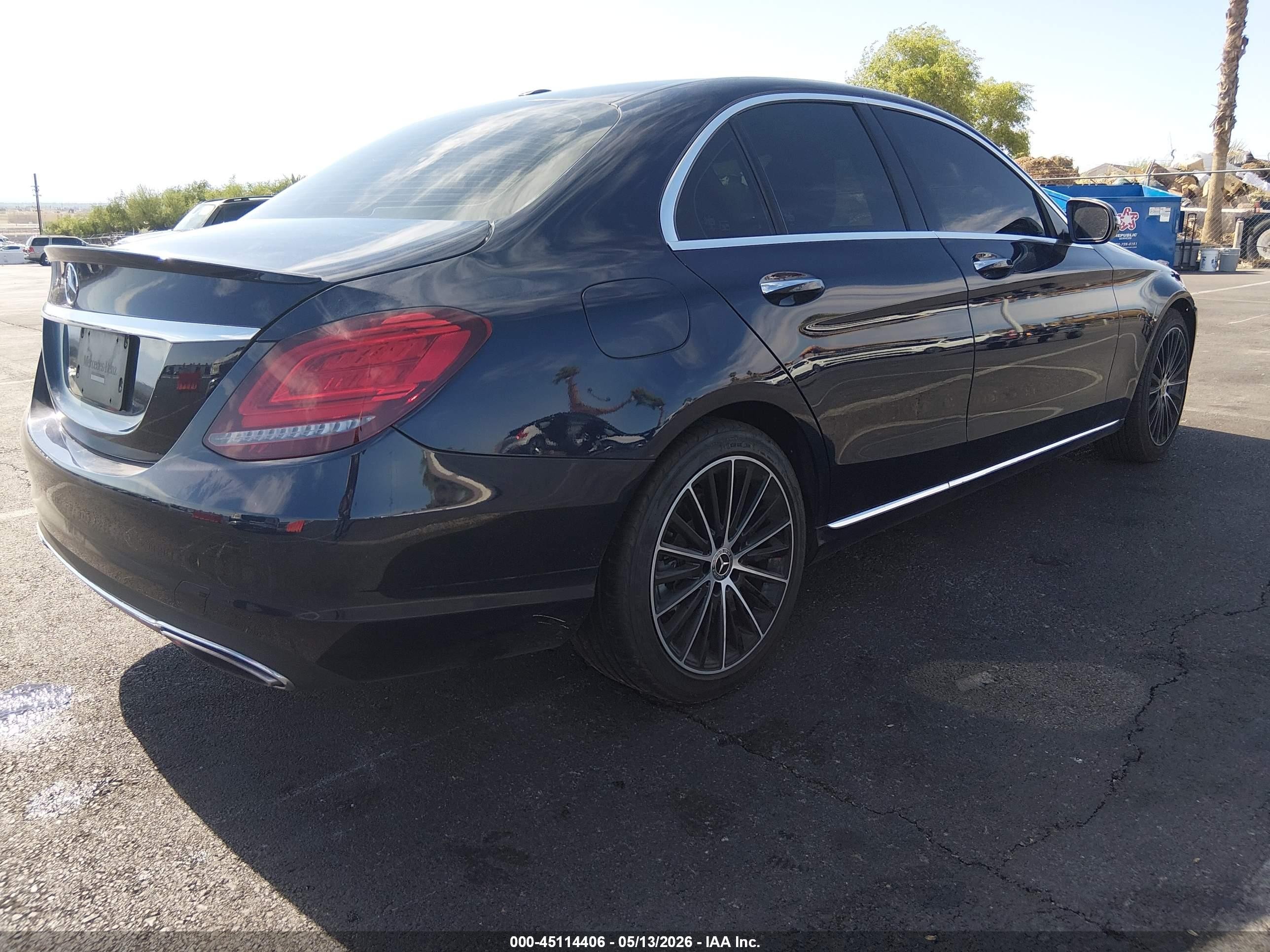 2019 Mercedes-benz C 300 Синий vin: 55SWF8DB7KU306344