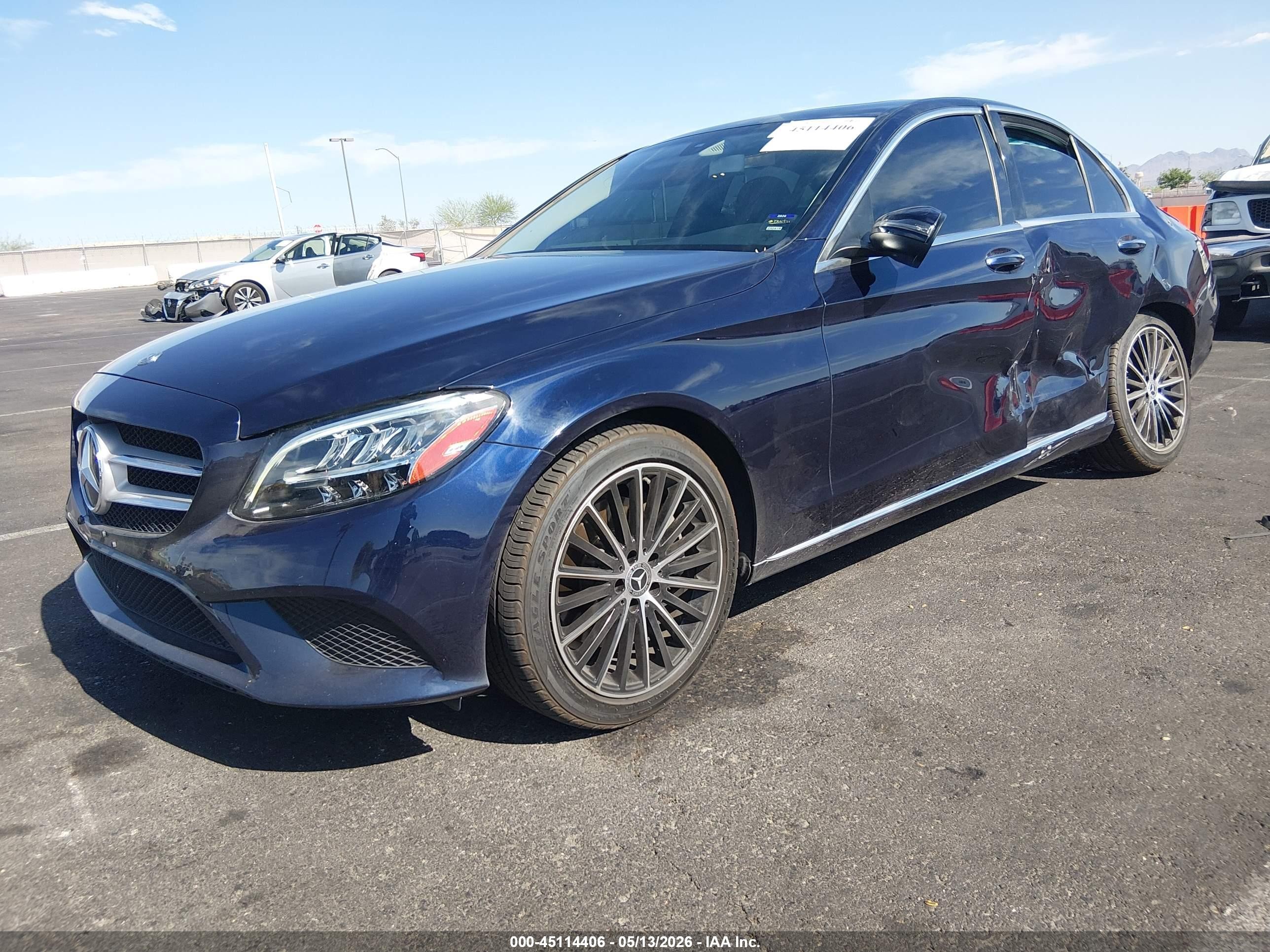 2019 Mercedes-benz C 300 Синий vin: 55SWF8DB7KU306344