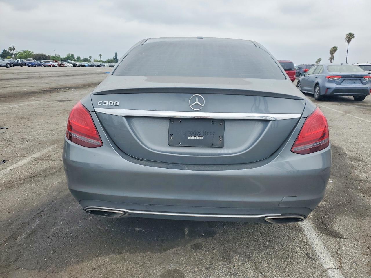 2019 Mercedes-benz C 300 Gray vin: 55SWF8DBXKU299986