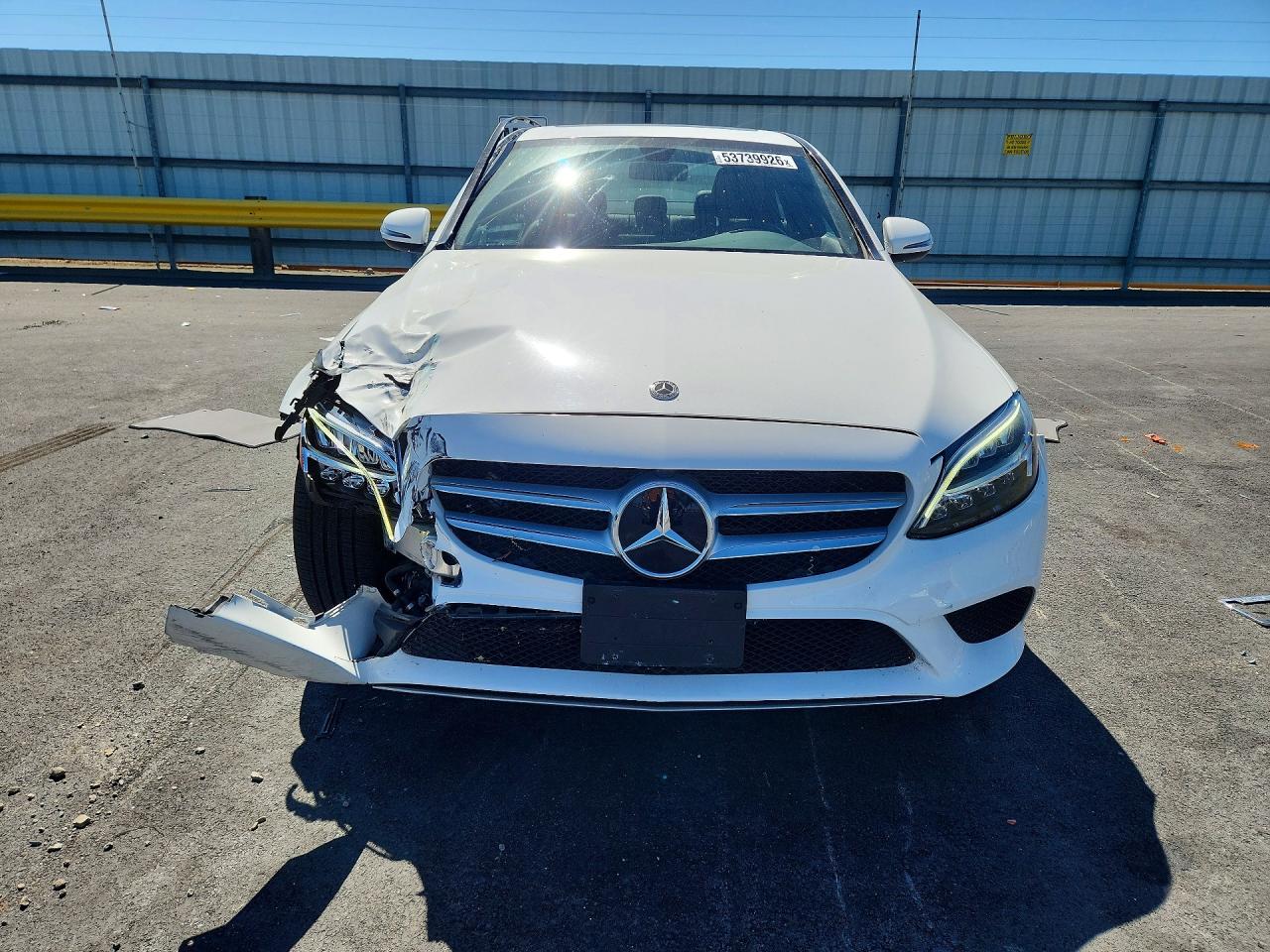 2019 Mercedes-benz C 300 White vin: 55SWF8DBXKU300005