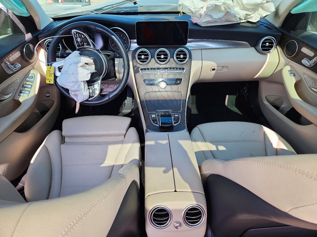 2019 Mercedes-benz C 300 4matic Черный vin: 55SWF8EBXKU287481