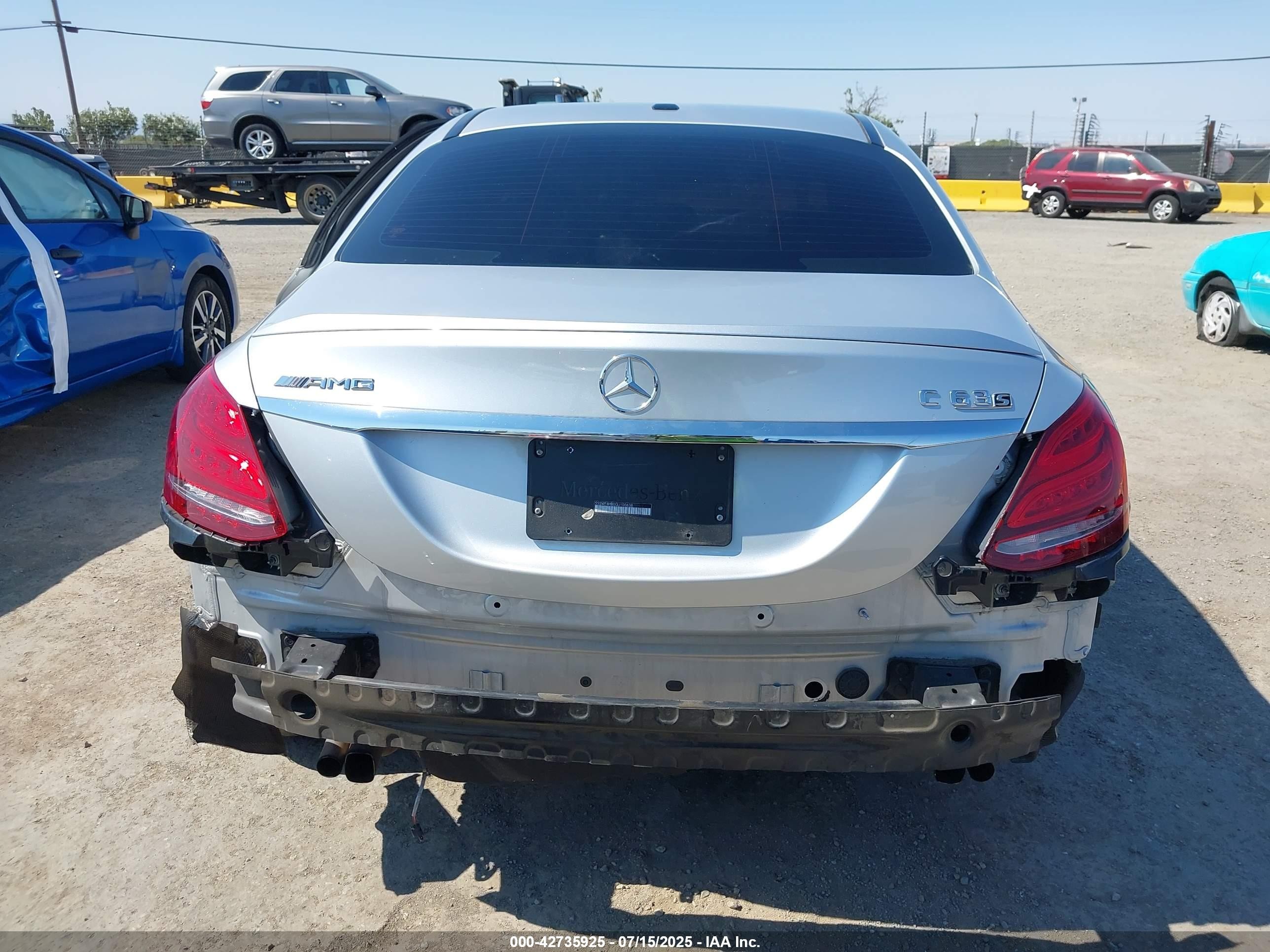 2016 Mercedes-benz Amg C 63 S Silver vin: 55SWF8HB0GU100638