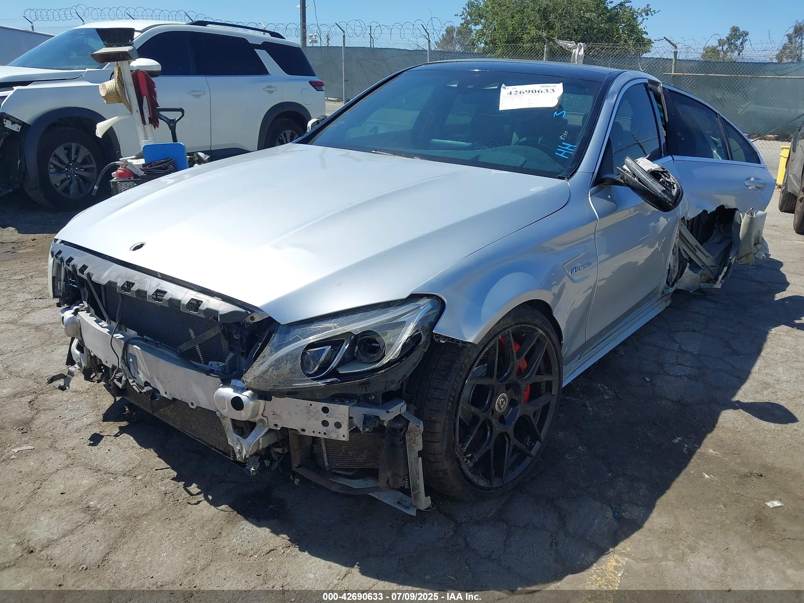 2016 Mercedes-benz Amg C 63 S Silver vin: 55SWF8HB9GU116708