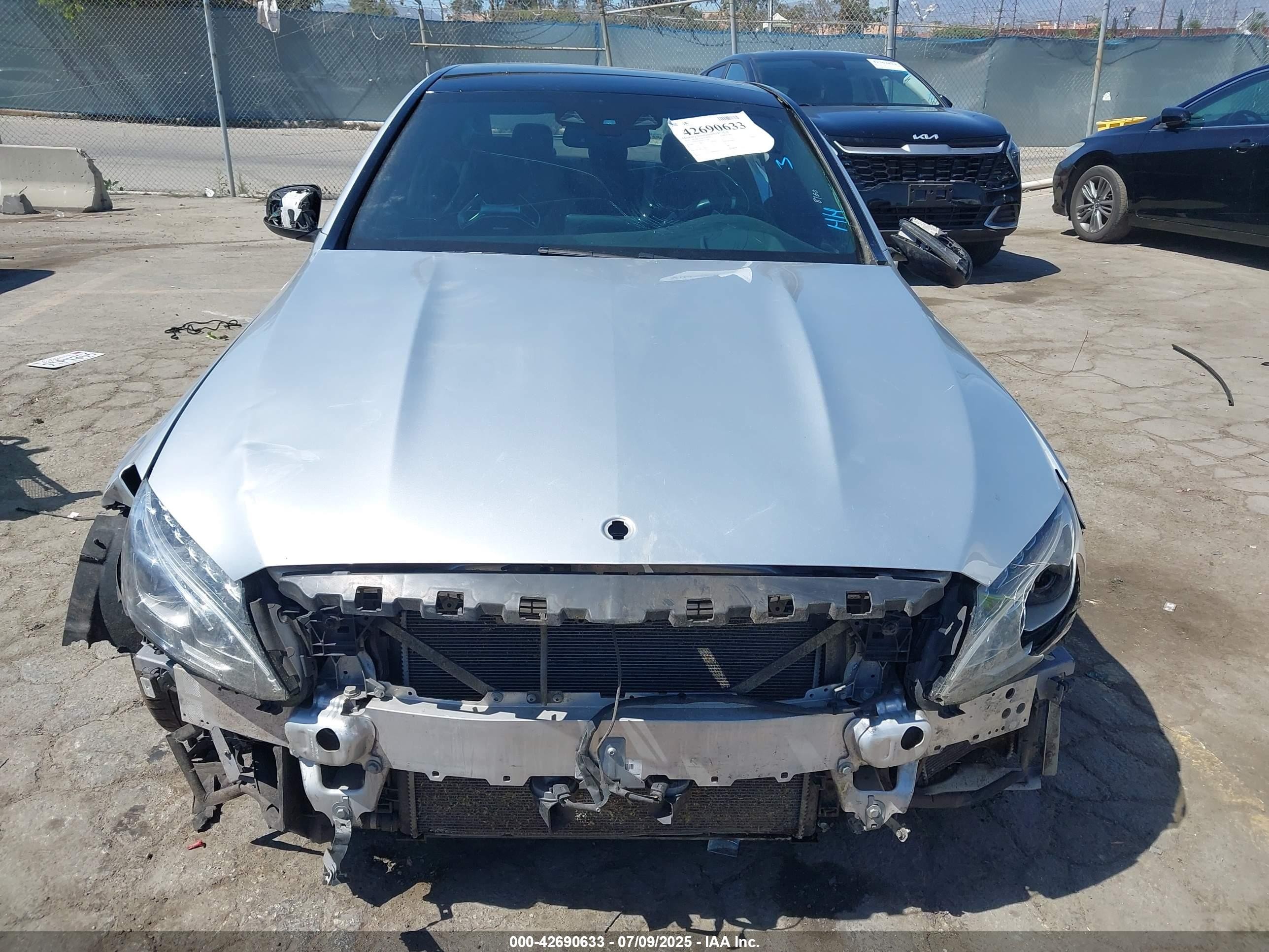 2016 Mercedes-benz Amg C 63 S Silver vin: 55SWF8HB9GU116708