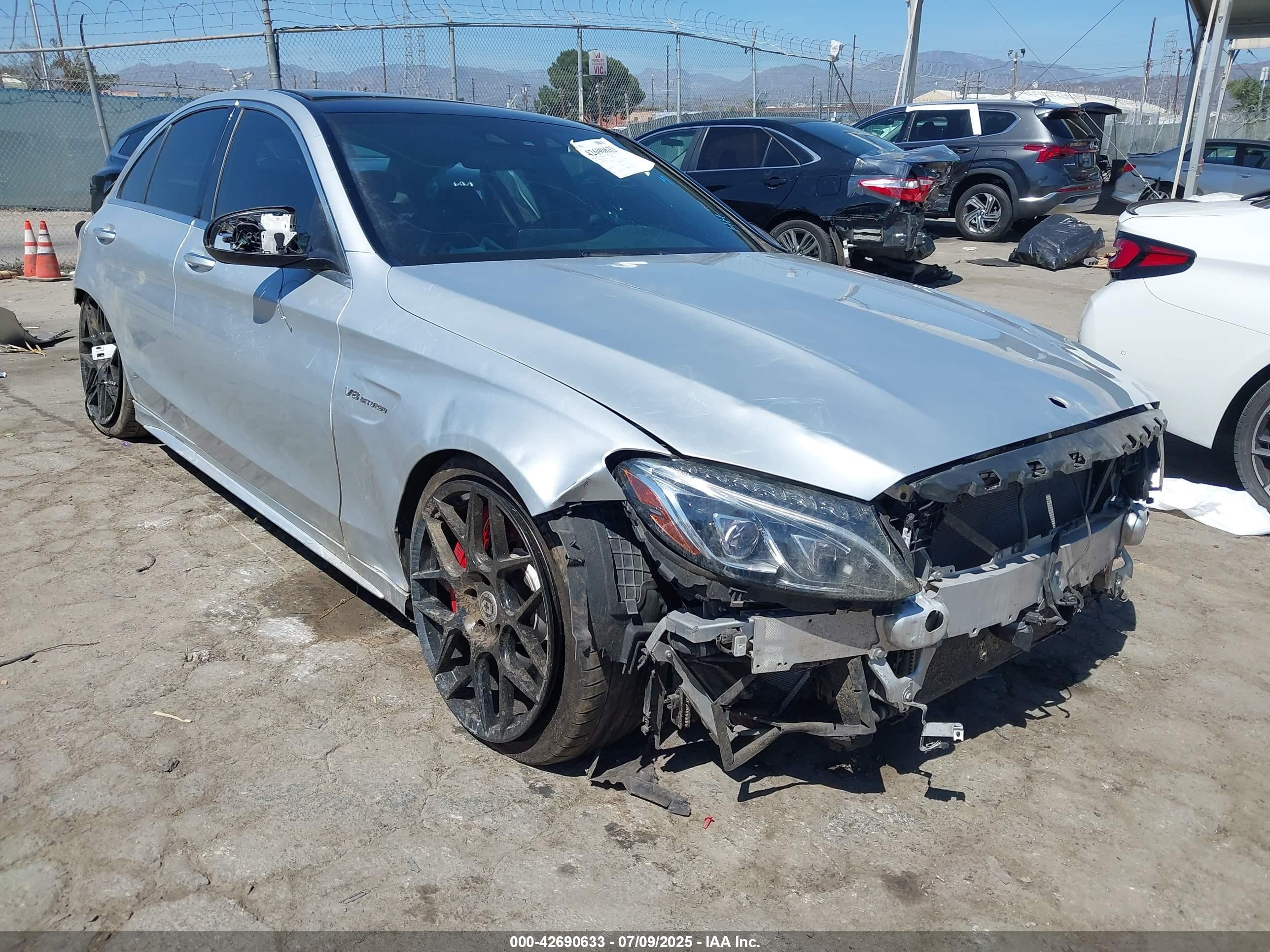 2016 Mercedes-benz Amg C 63 S Silver vin: 55SWF8HB9GU116708