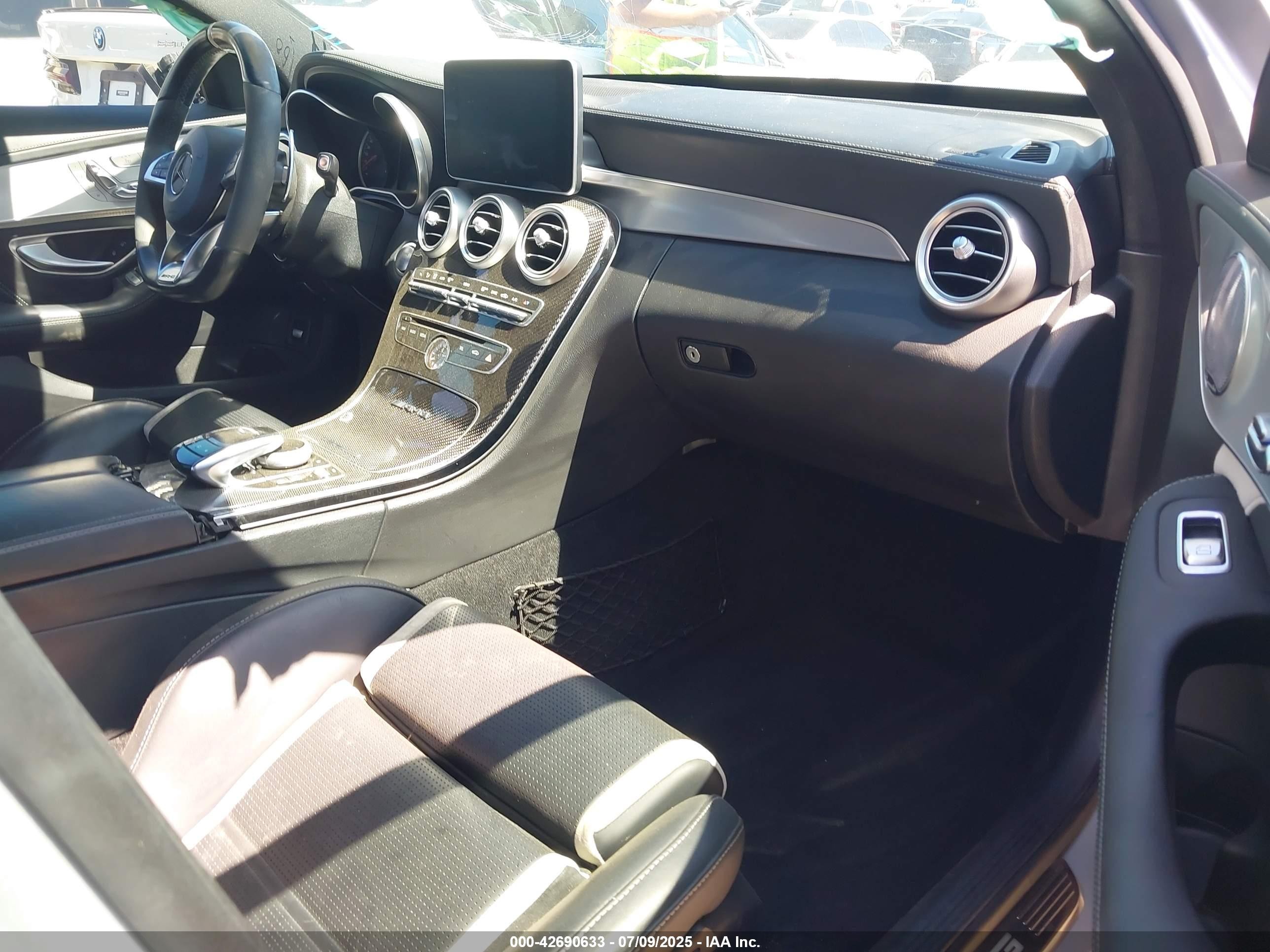 2016 Mercedes-benz Amg C 63 S Silver vin: 55SWF8HB9GU116708