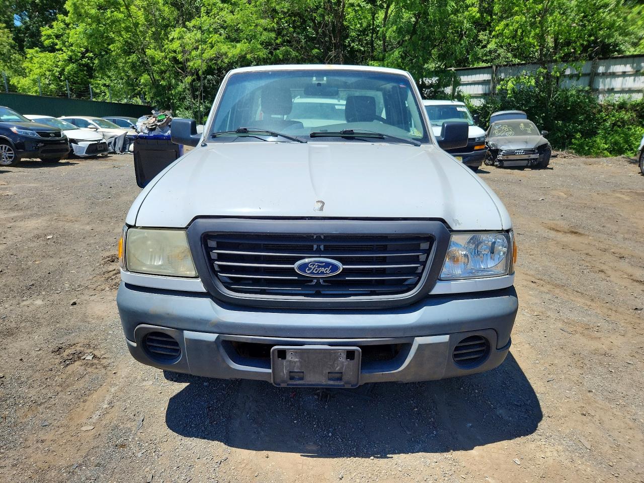 2010 Ford Ranger White vin: 1FTKR1AD8APA09799