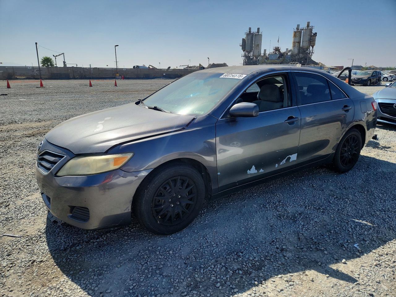 2011 Toyota Camry Le Gray vin: 4T4BF3EK6BR132874