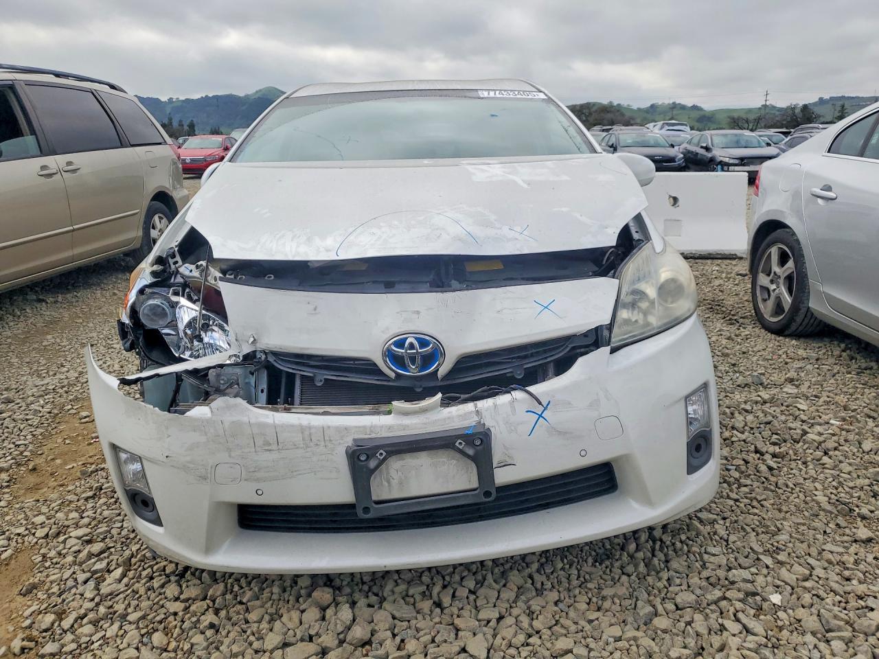 2011 Toyota Prius White vin: JTDKN3DU4B0315086