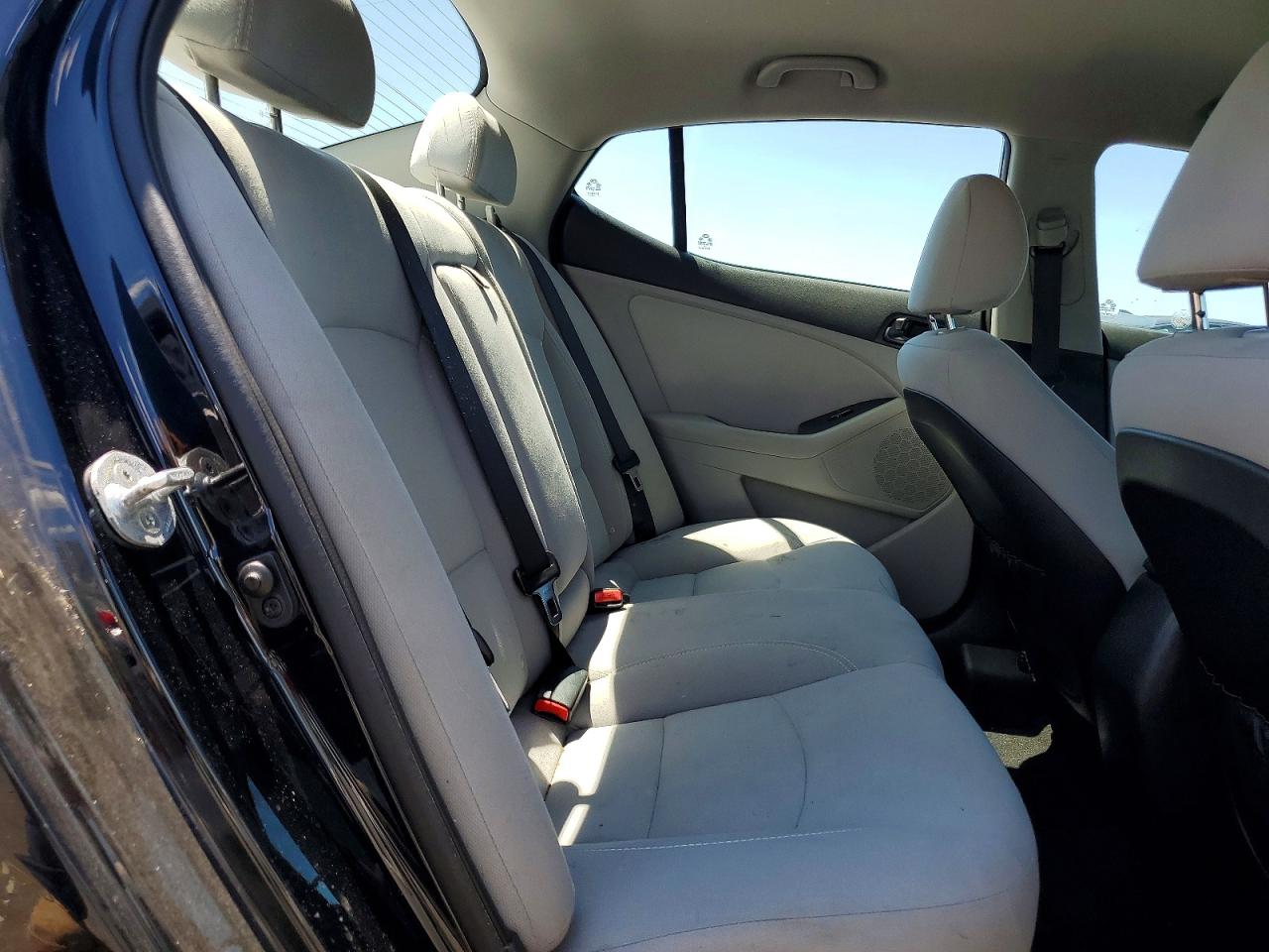 2015 Kia Optima Lx Black vin: 5XXGM4A70FG465441