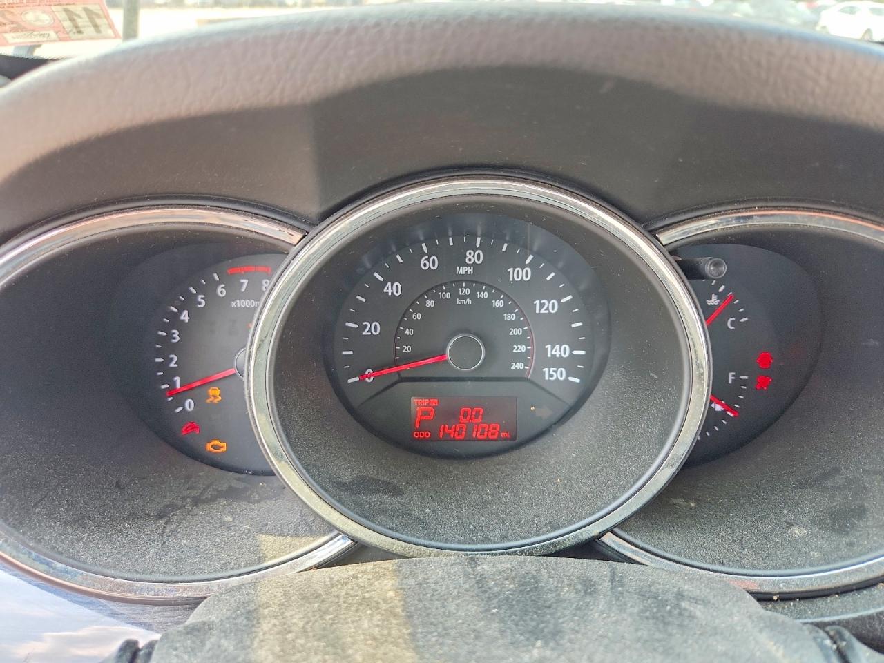 2012 Kia Sorento Lx Maroon vin: 5XYKT4A15CG286621