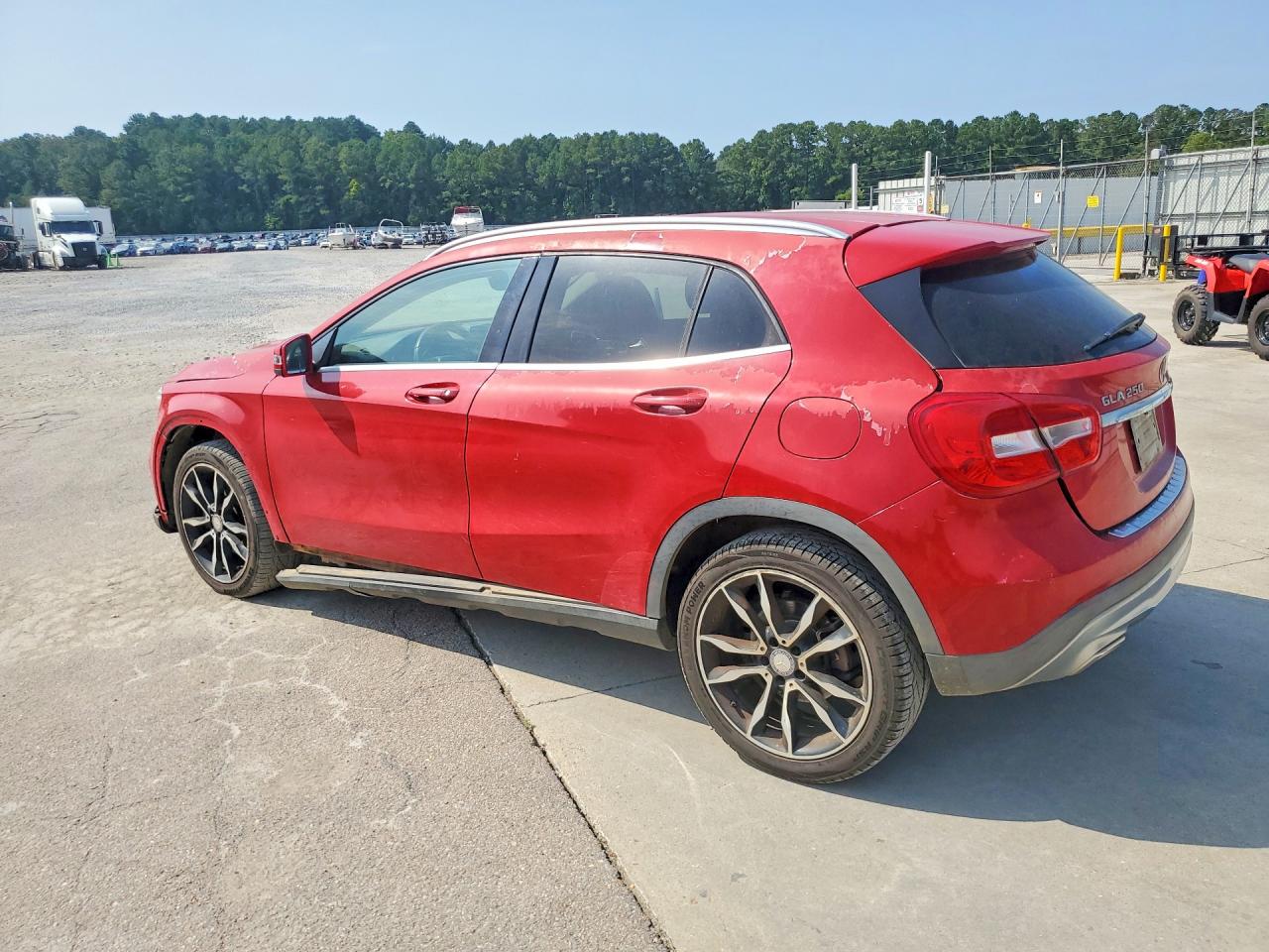 2015 Mercedes-benz Gla 250 4matic Red vin: WDCTG4GB3FJ065784