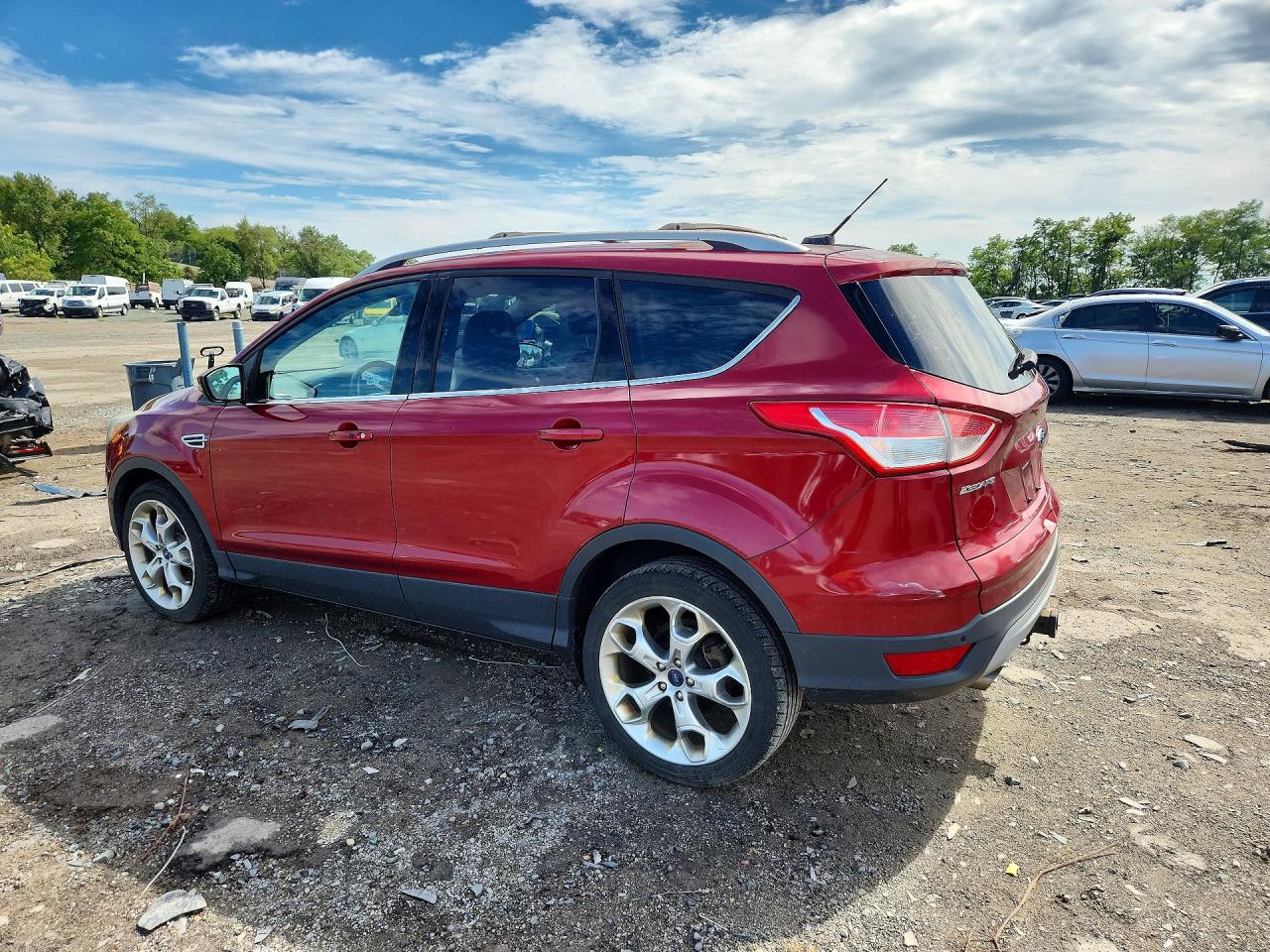 2013 Ford Escape Titanium Red vin: 1FMCU0J90DUD76058