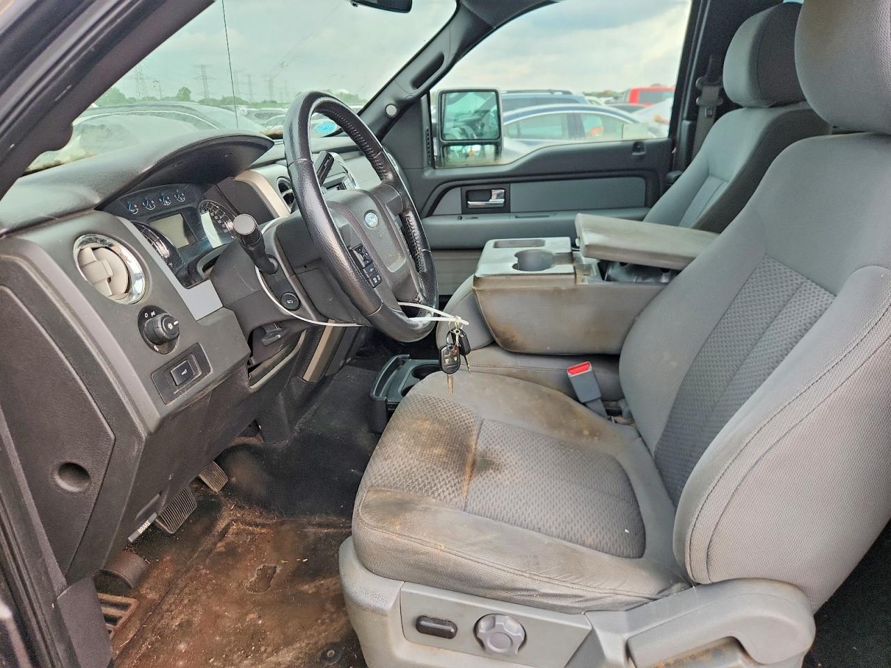 2013 Ford F150 Super Cab Gray vin: 1FTFX1ET3DFC93054