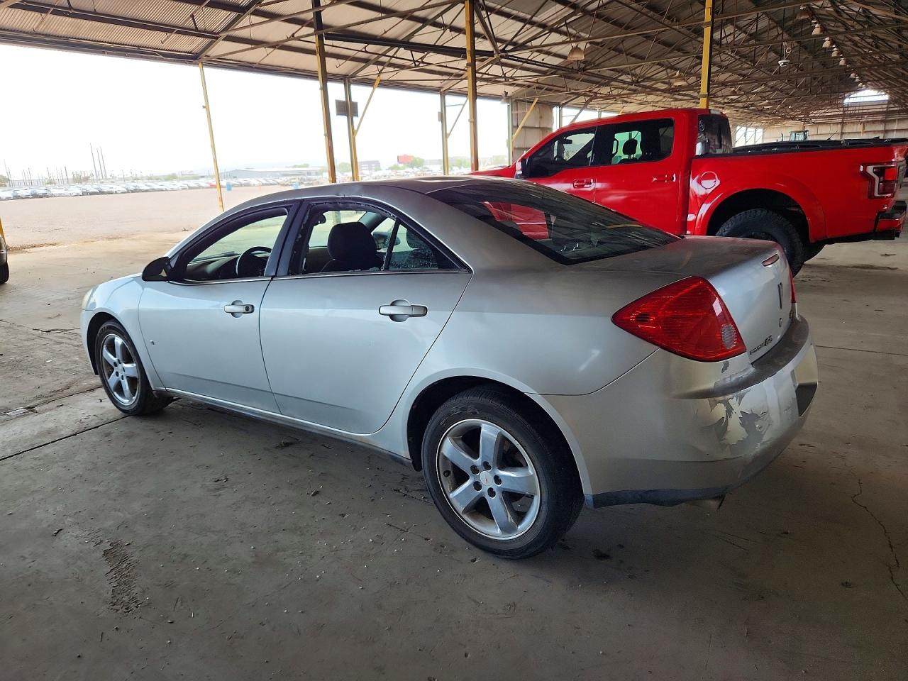 2008 Pontiac G6 Gt Silver vin: 1G2ZH57N484230390