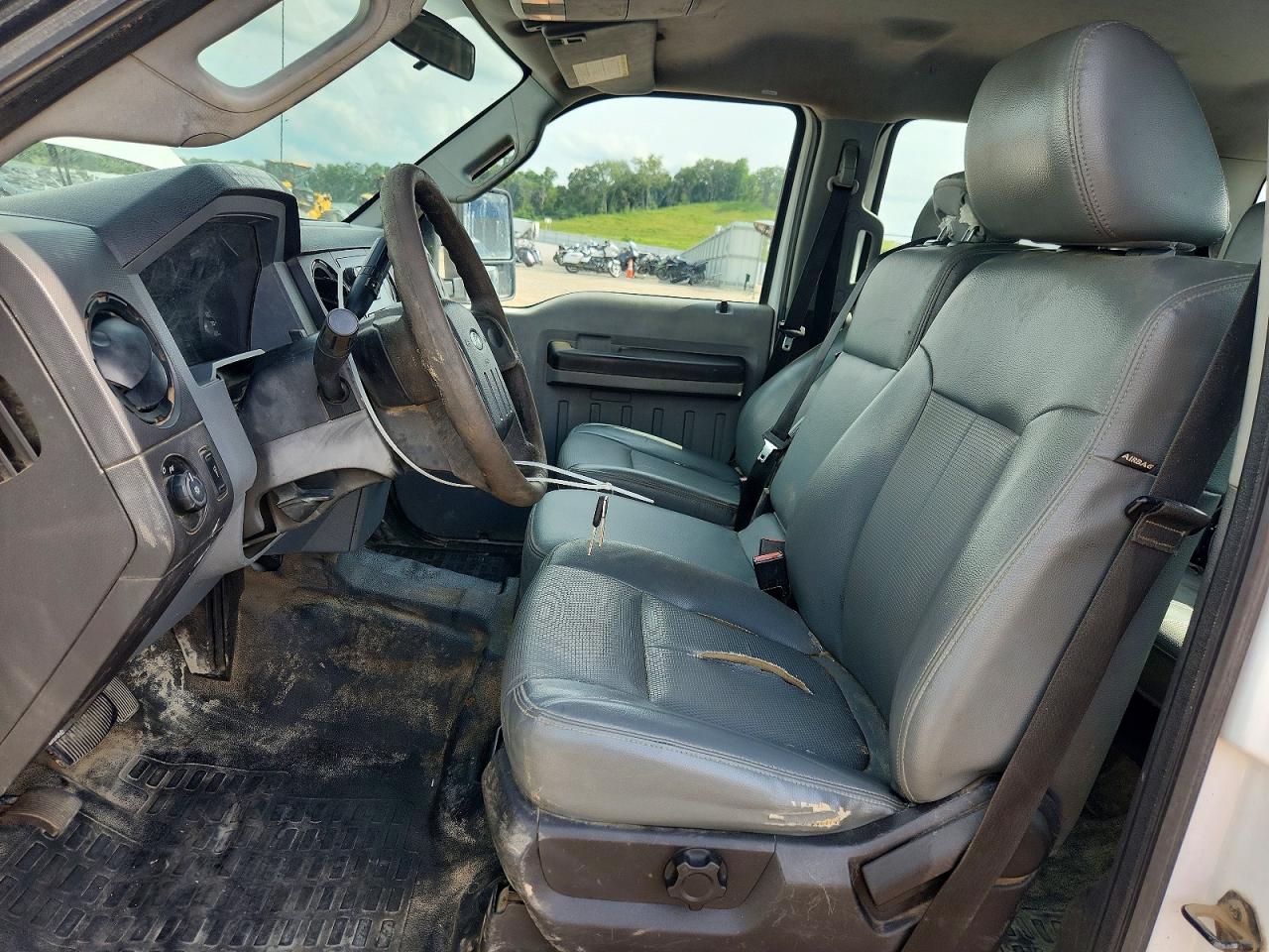 2015 Ford F350 Super Duty White vin: 1FT8W3CT0FEC37382