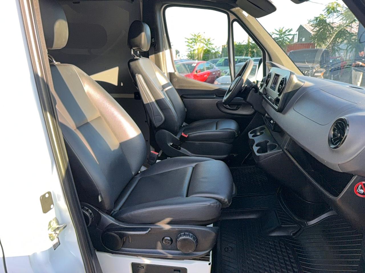 2021 Mercedes-benz Sprinter 2500 White vin: W1Y4ECHY4MT076870