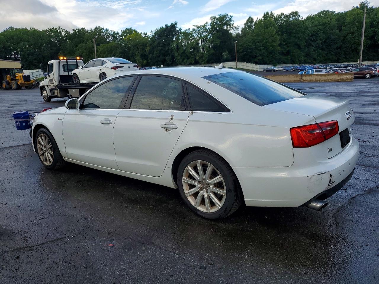 2013 Audi A6 Premium Plus White vin: WAUGGAFC9DN044179