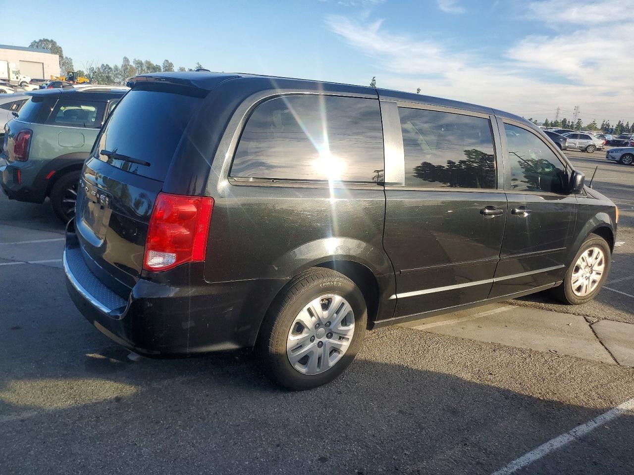2015 Dodge Grand Caravan Se Black vin: 2C4RDGBG5FR512673