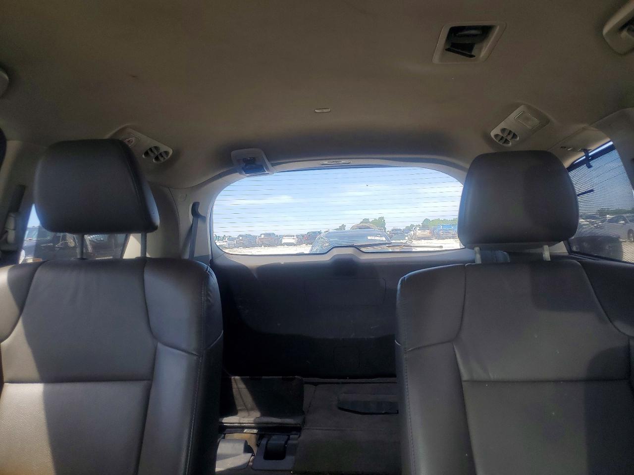2014 Honda Odyssey Touring White vin: 5FNRL5H99EB044876