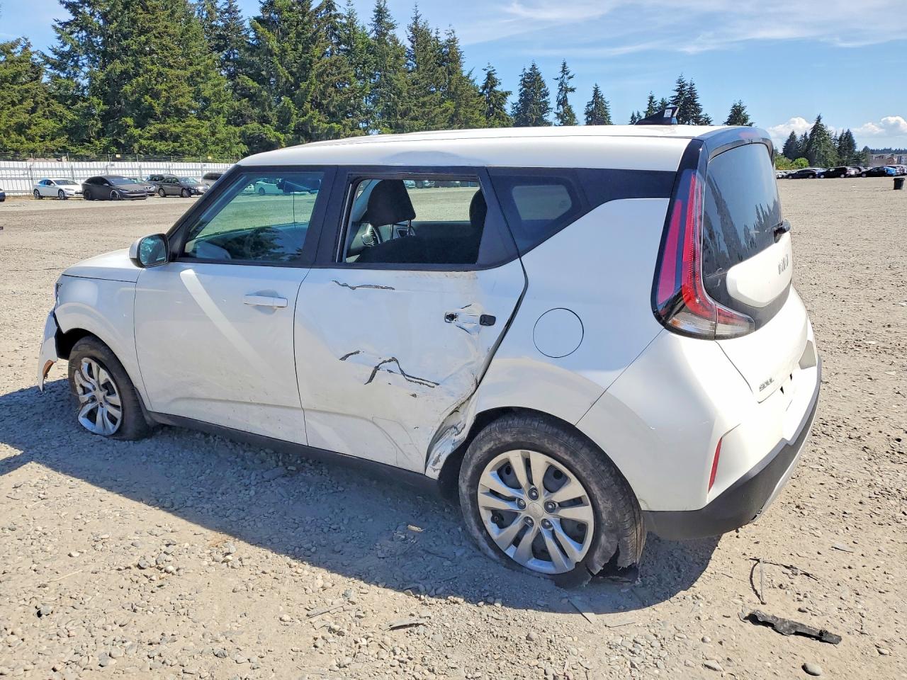 2024 Kia Soul Lx Белый vin: KNDJ23AU4R7229514